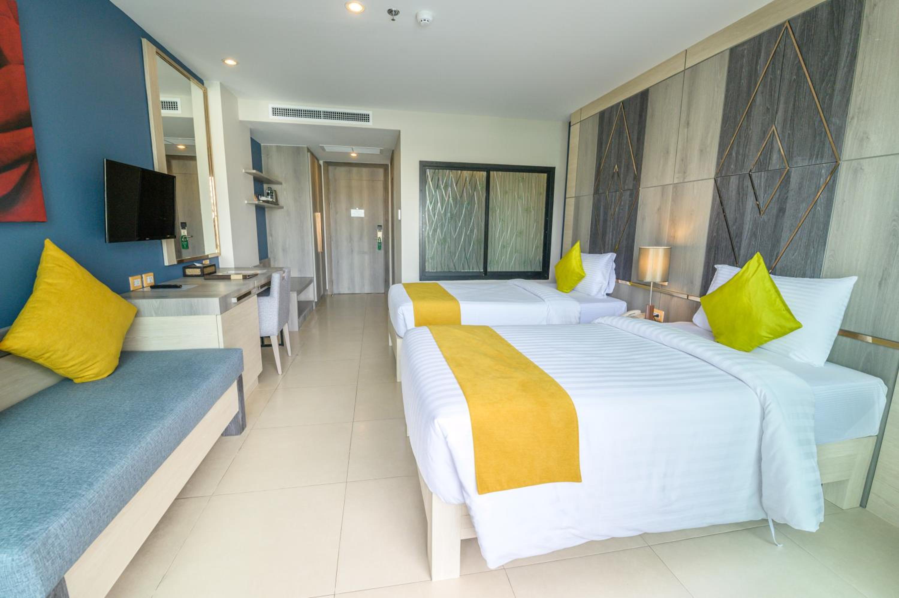 Deluxe Double or Twin Room - Photo 4