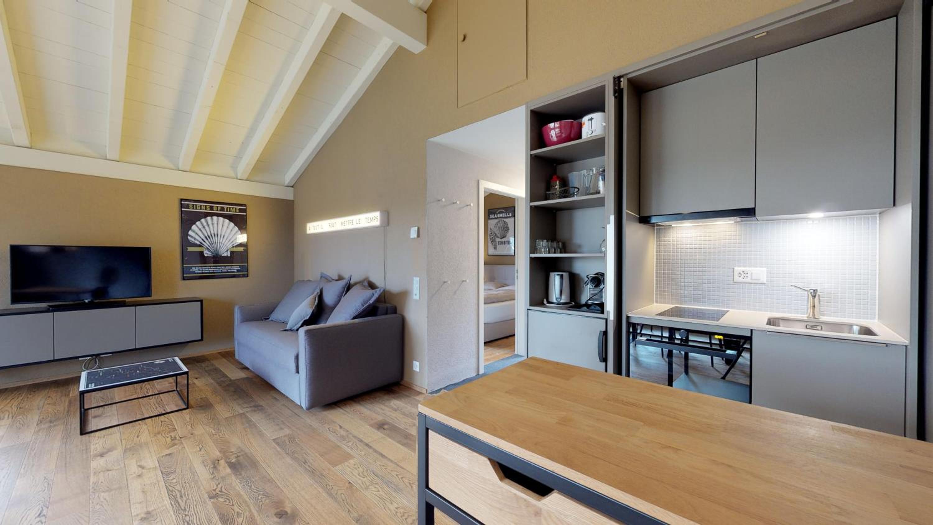 Modern One-Bedroom Bungalow photo 2