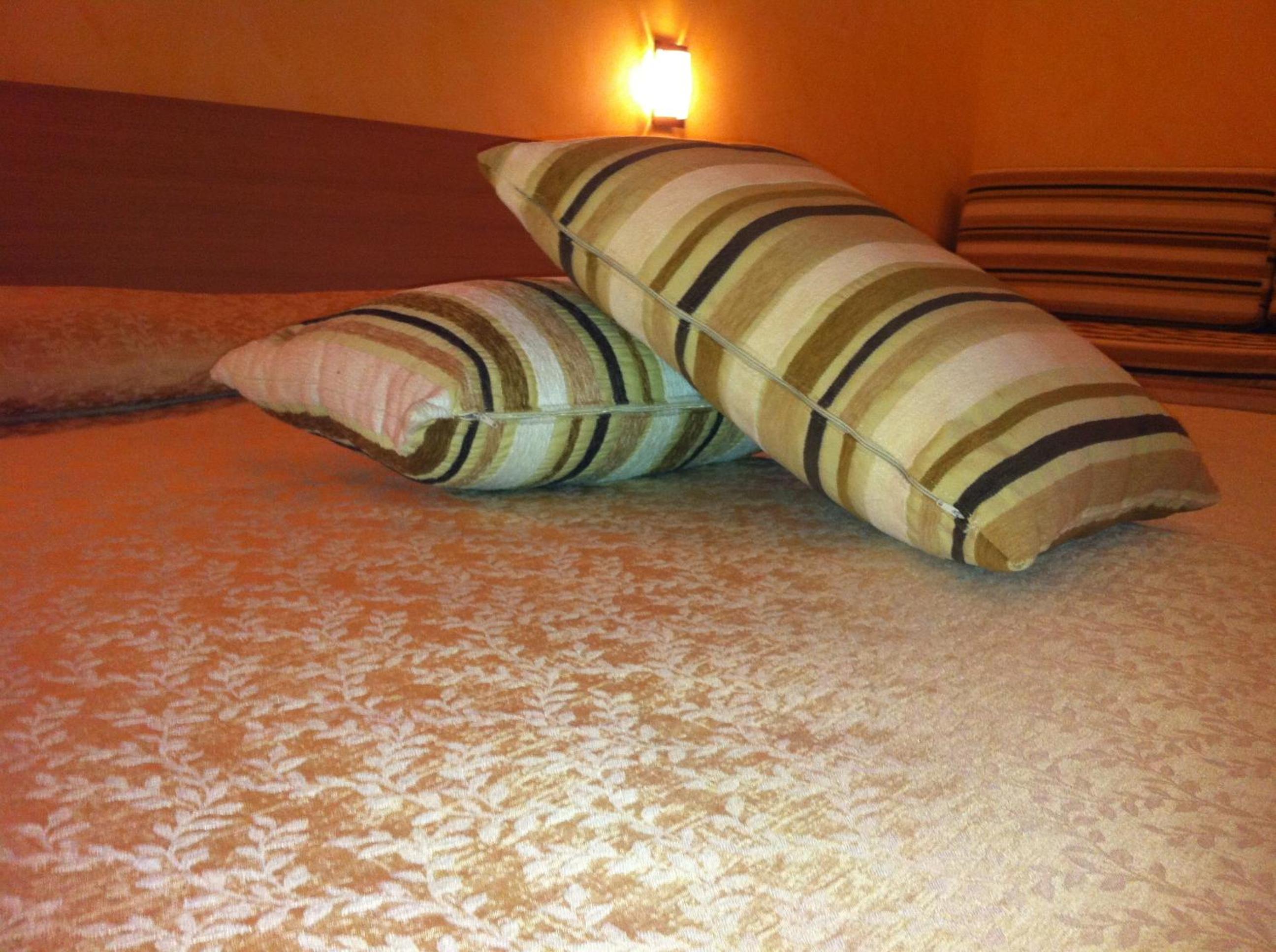 Double or Twin Room - Photo 6
