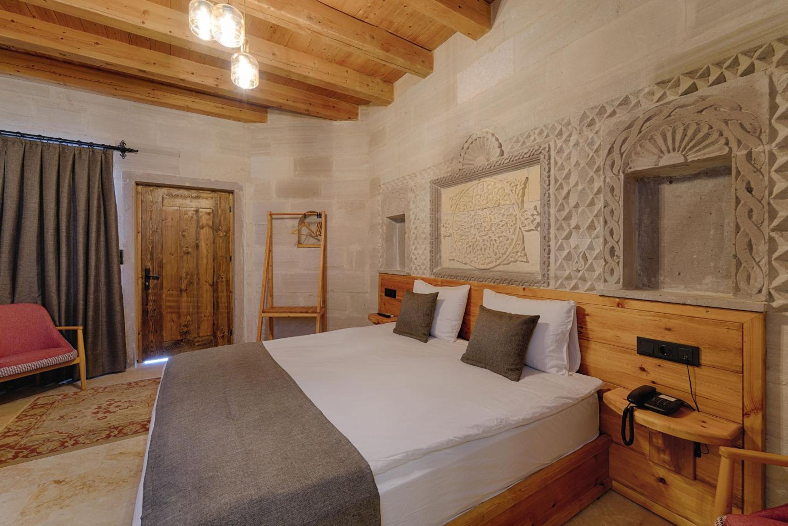 Suite with Terrace - Photo 5