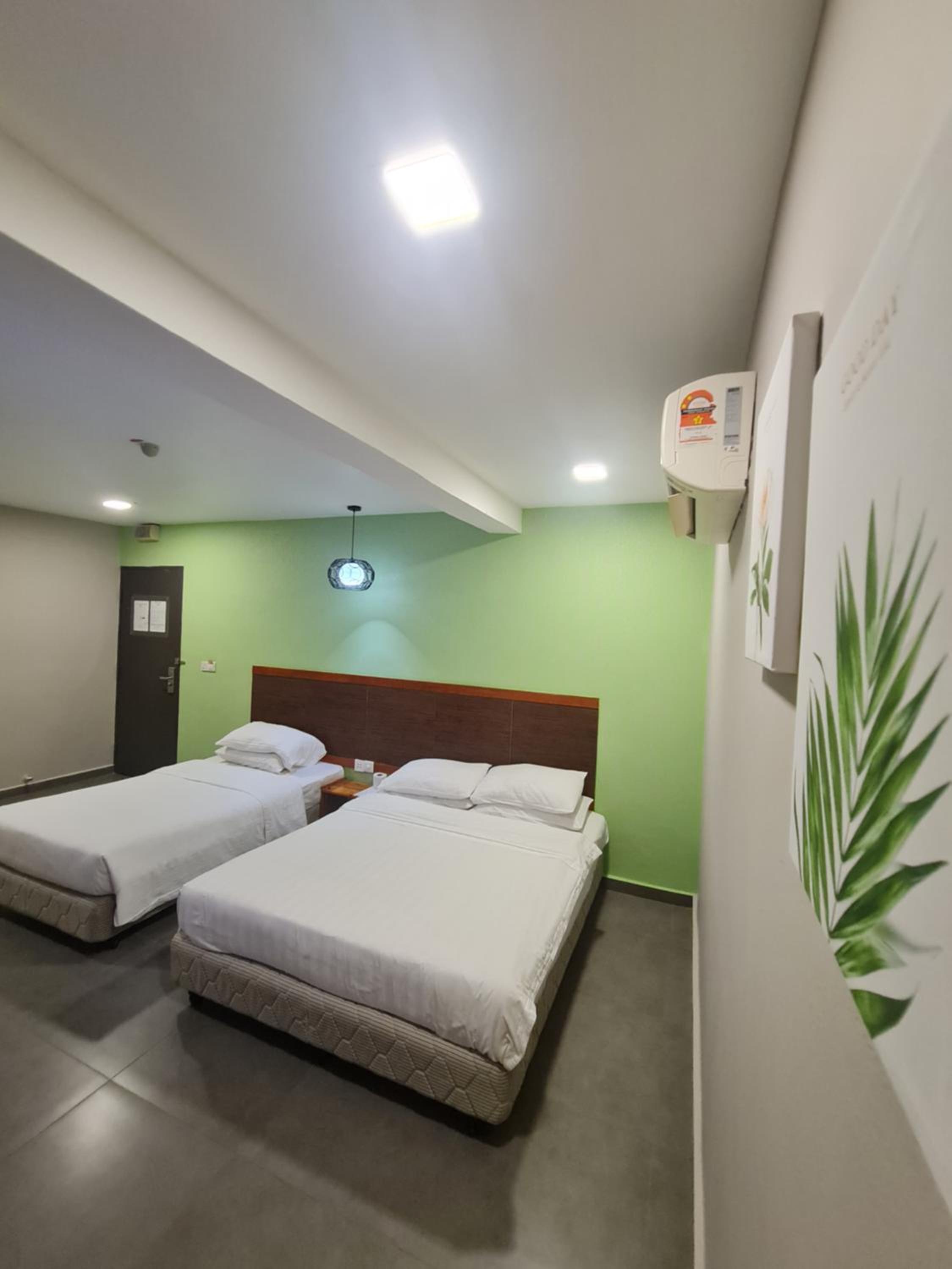 Deluxe Triple Room - Photo 3