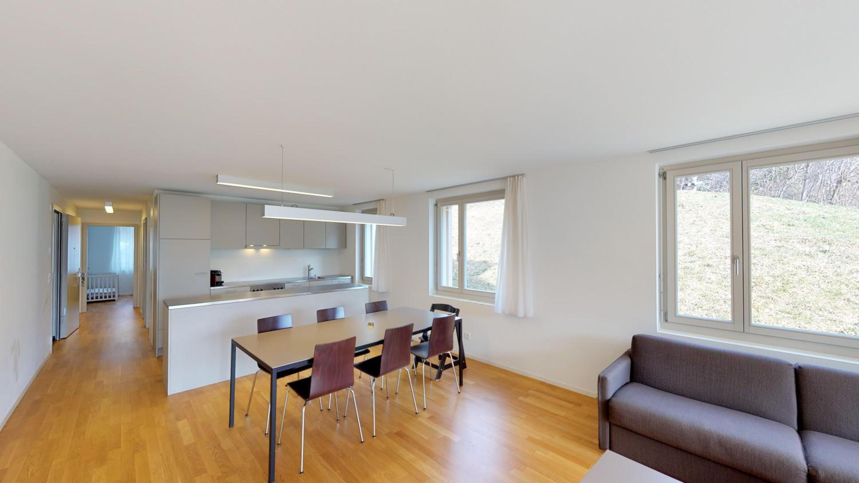 Modern Two-Bedroom Apartment photo 3
