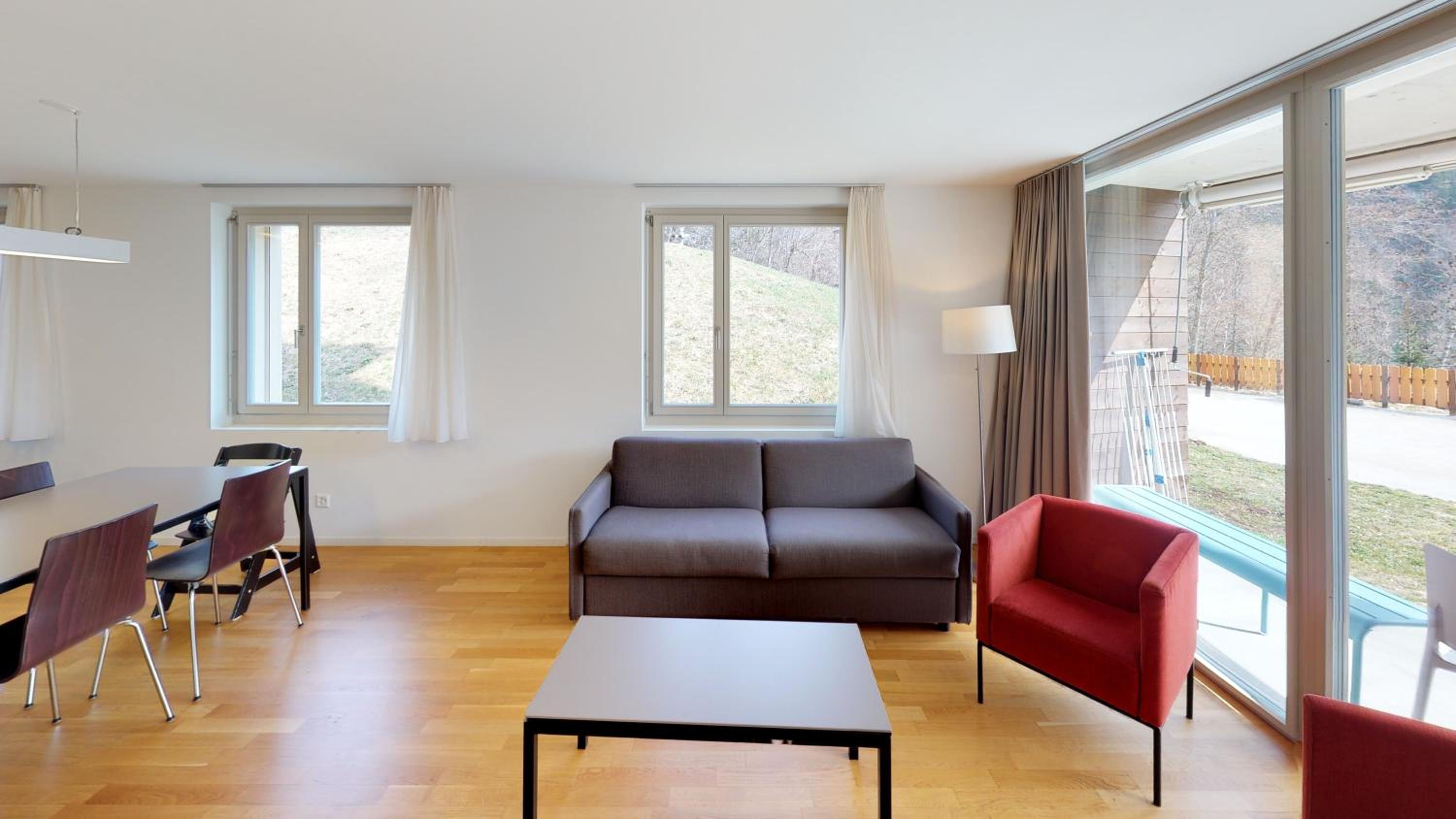 Modern Two-Bedroom Apartment photo 1
