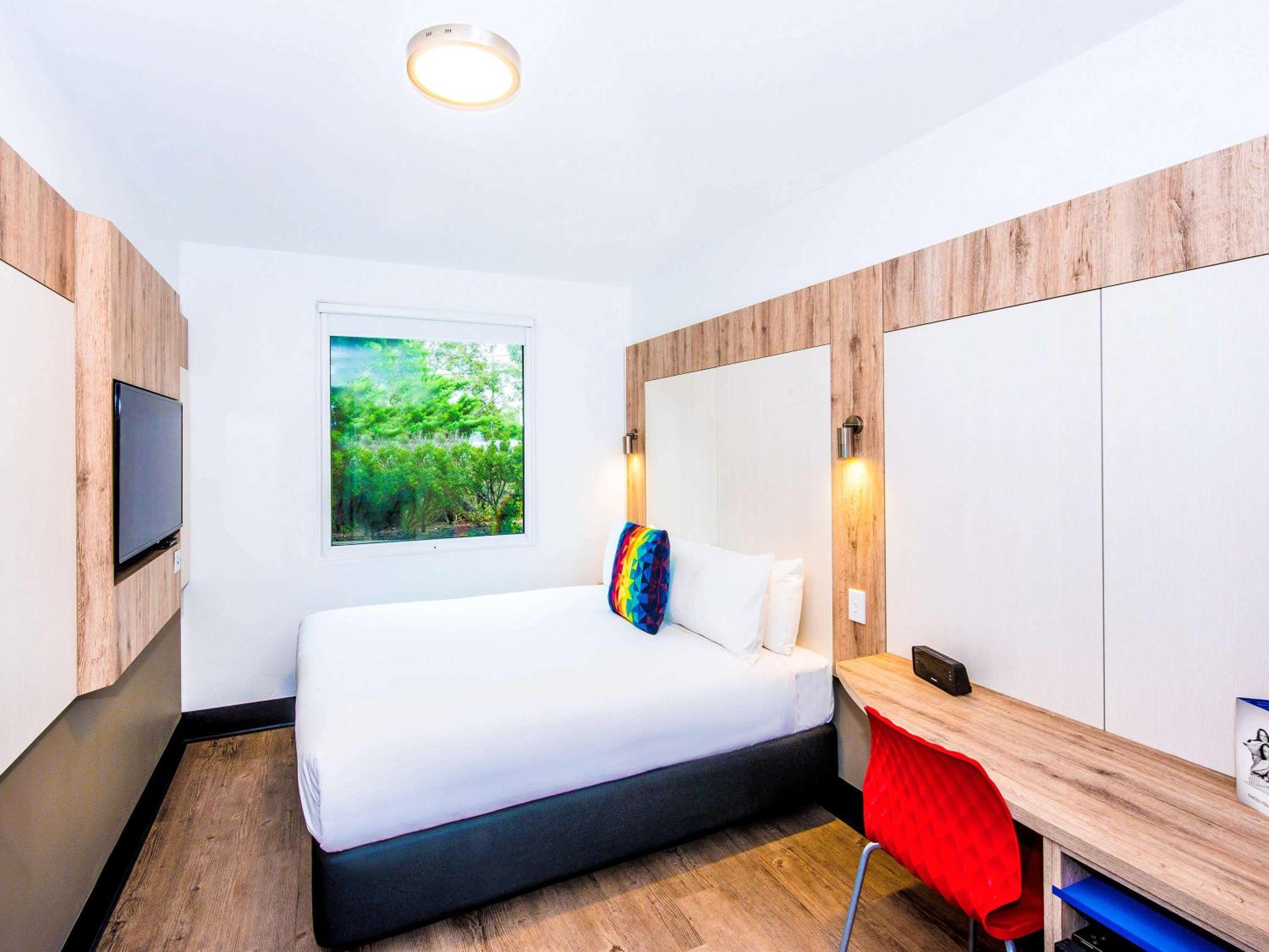 Classic Room, 1 Queen Bed