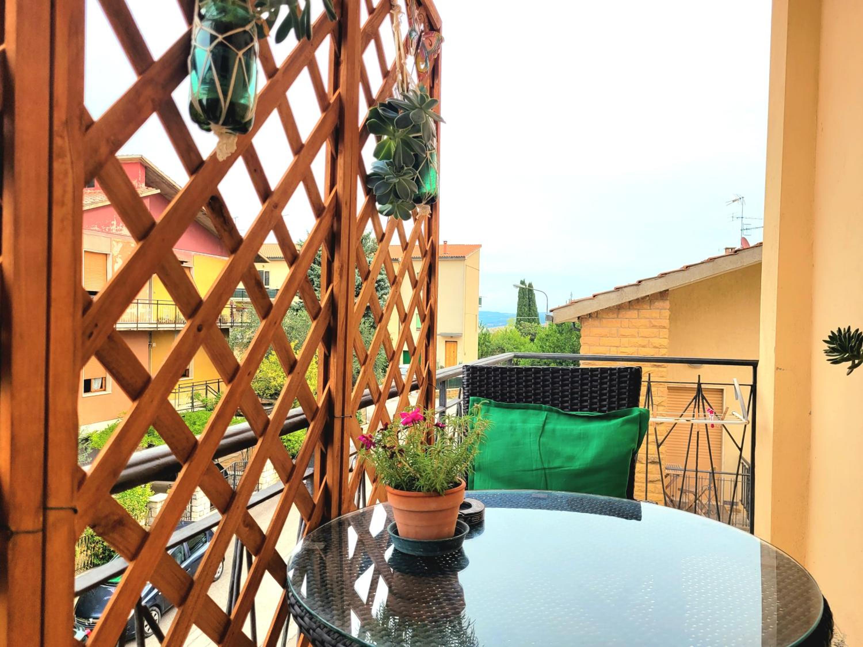 Double or Twin Room with Balcony - Photo 11
