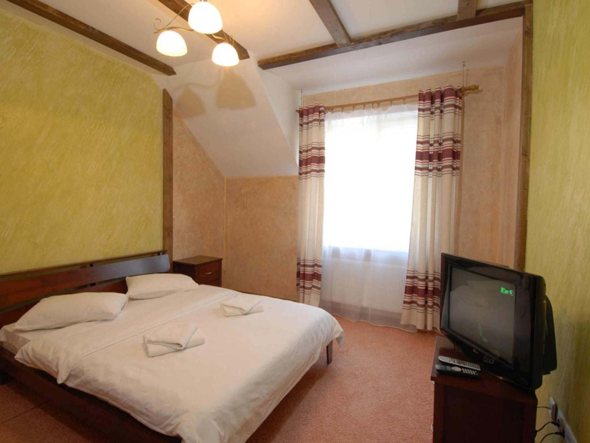 Standard Double Room photo 3