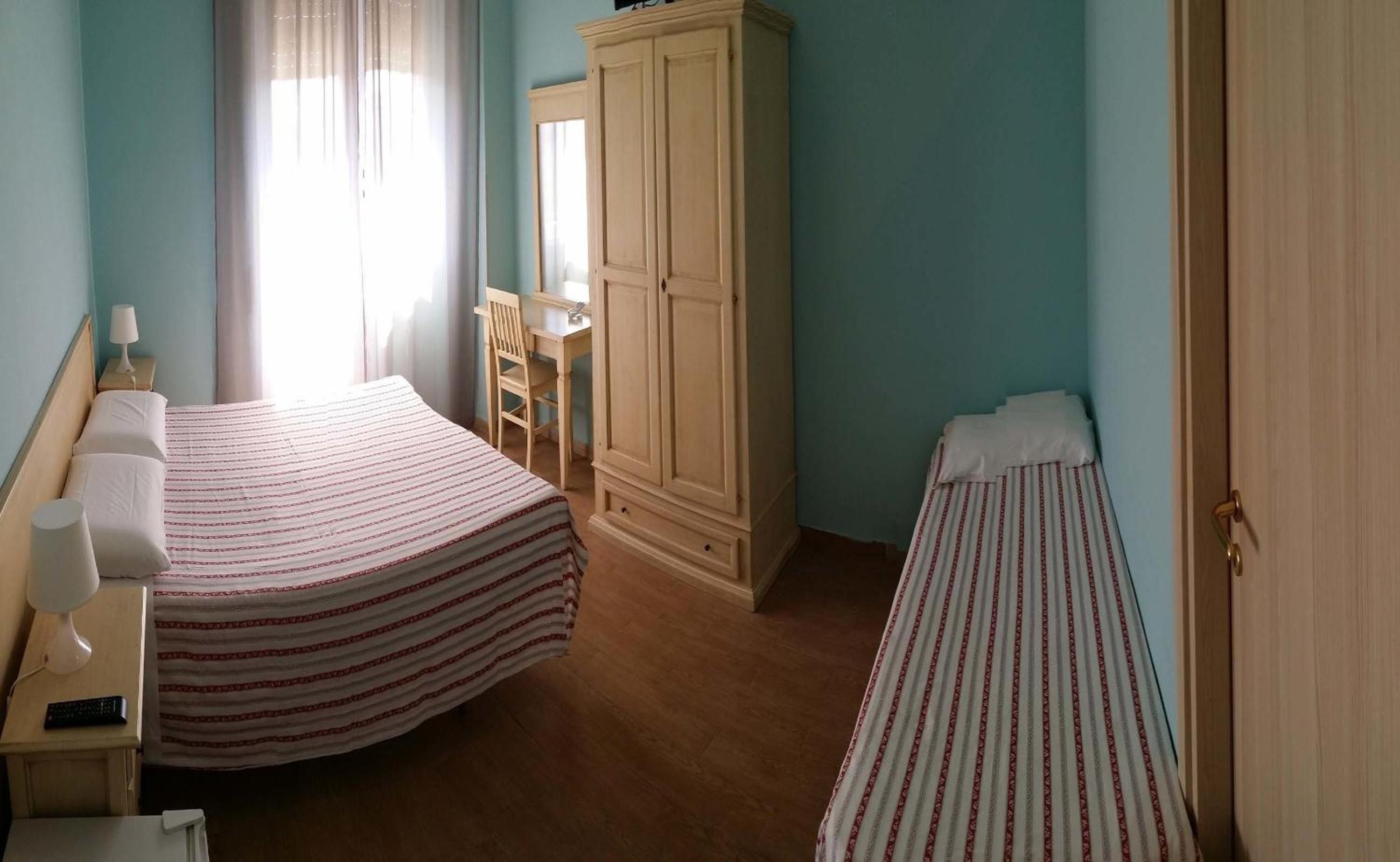 Standard Triple Room photo 1