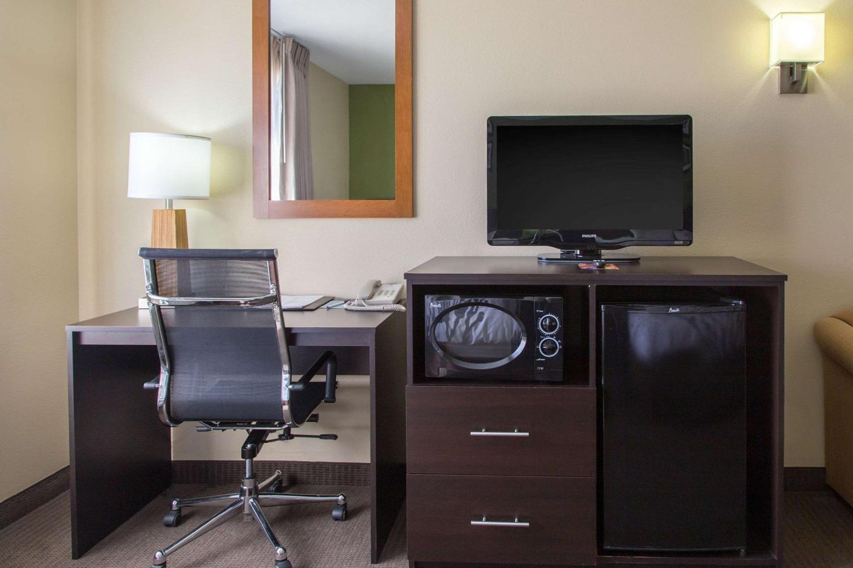 Queen Room - Photo 4