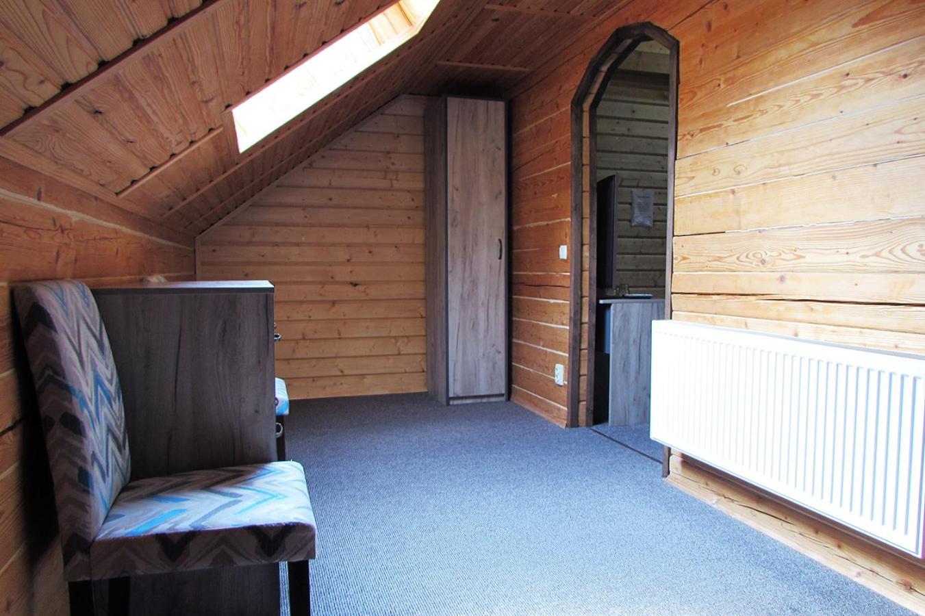 Family Room with Balcony photo 2
