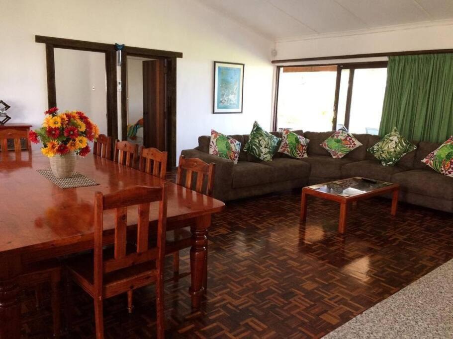 Three-Bedroom House photo 1