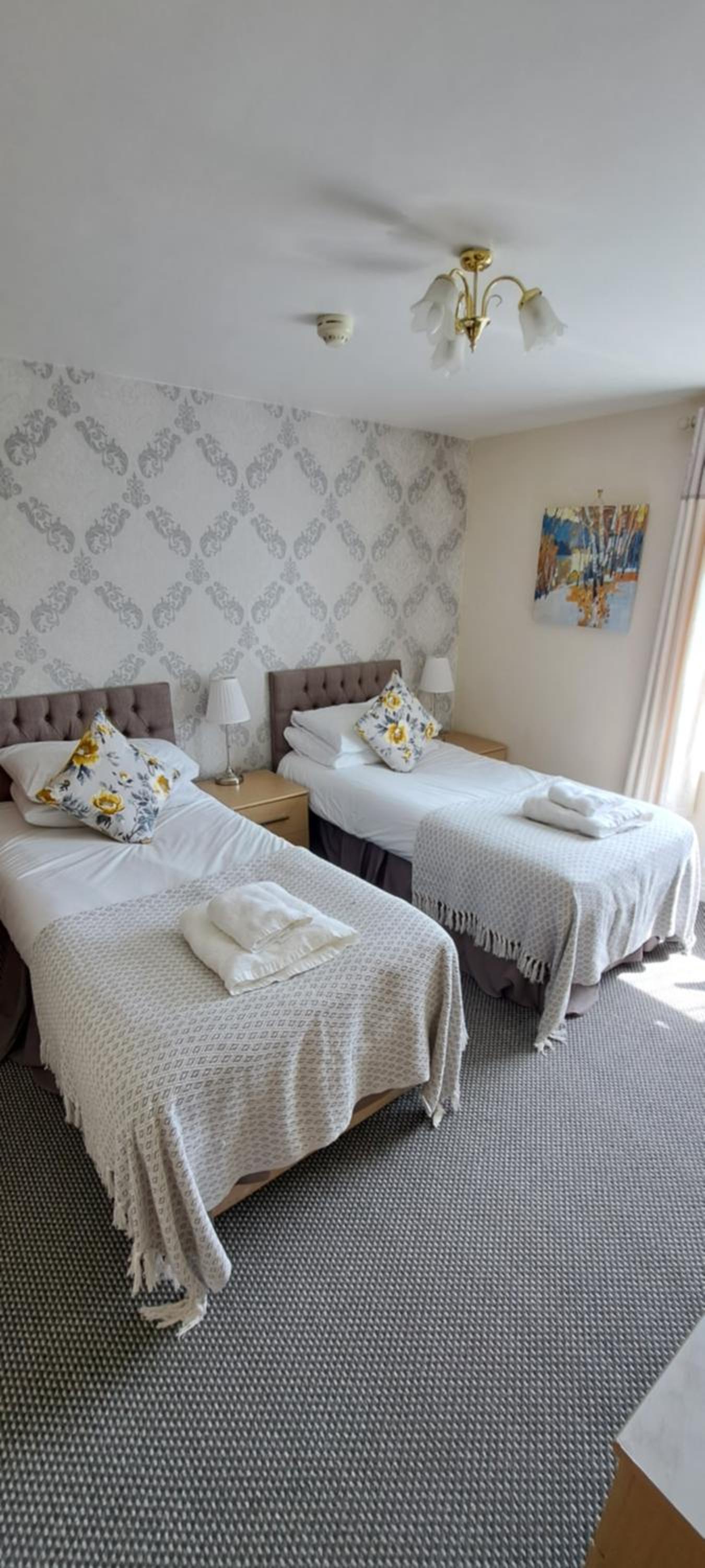 Standard Twin Room with Garden View photo 2