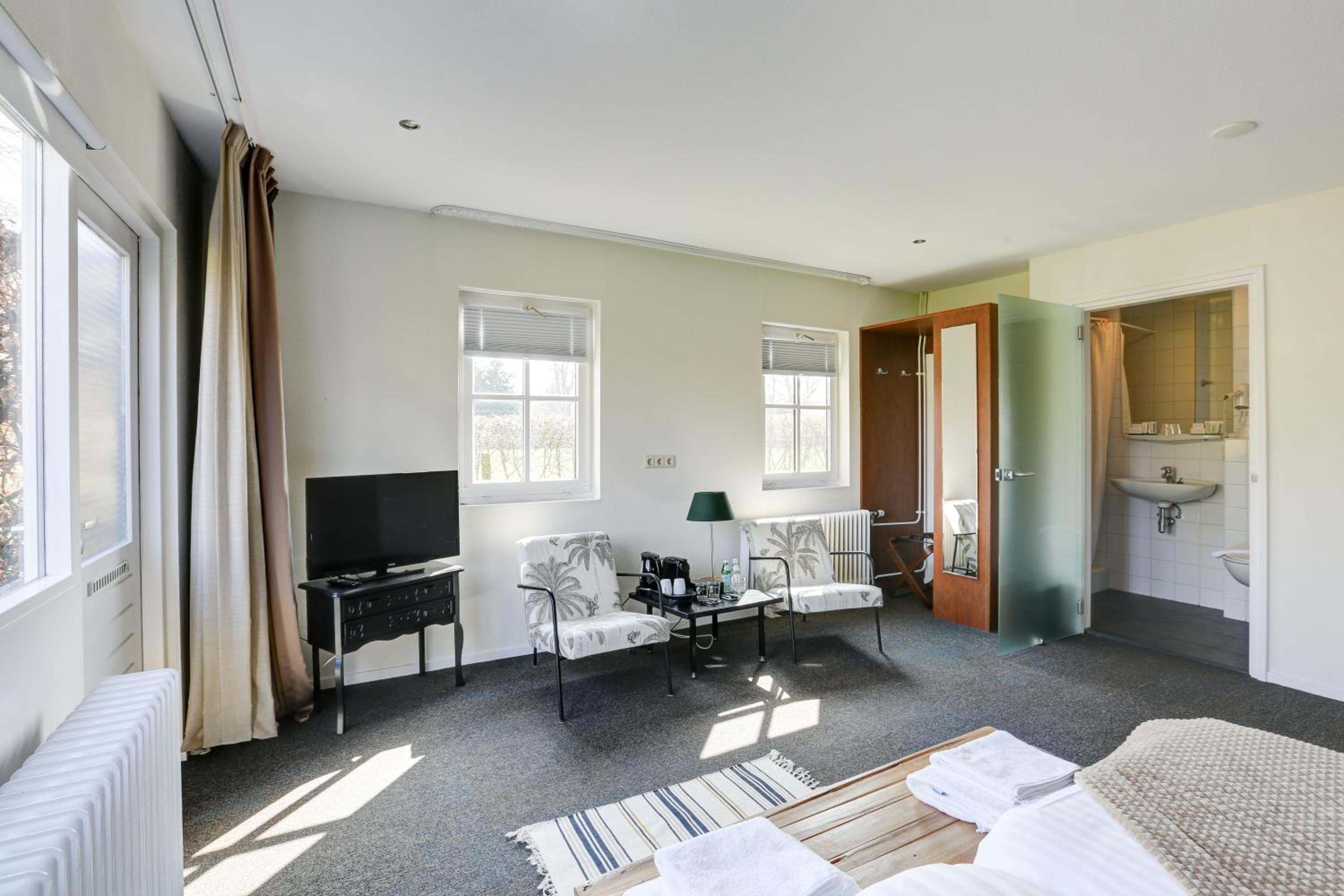 Double Room with Terrace