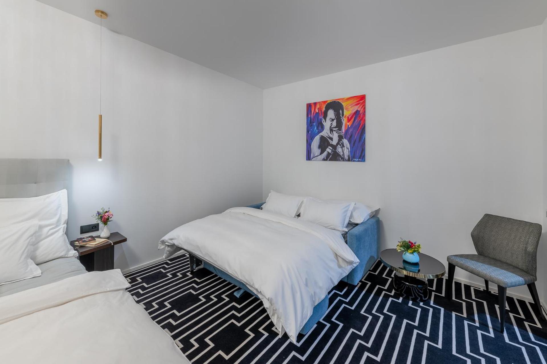 Apartment photo 3