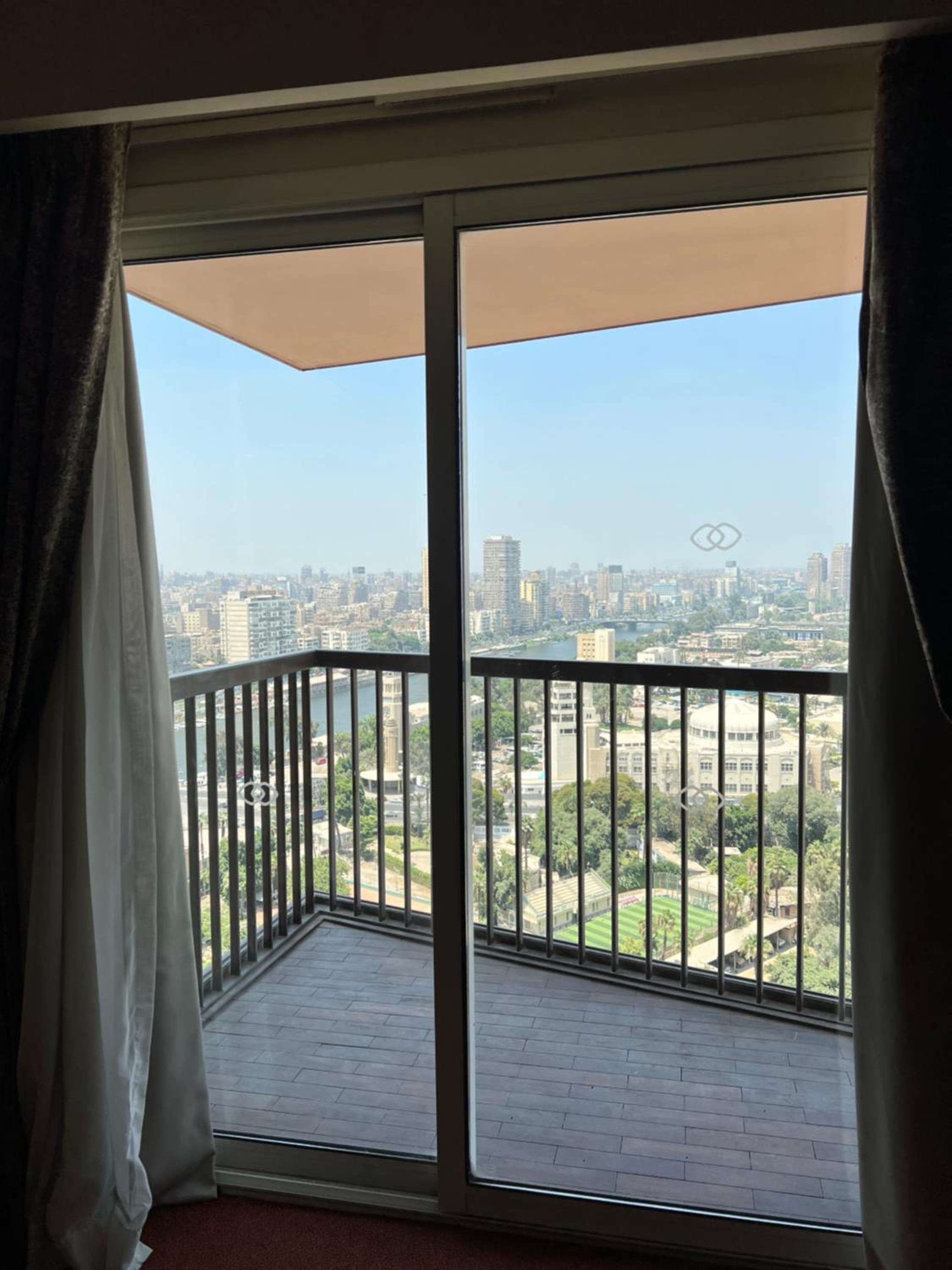 Premium King Room on High Floor with Partial Nile View
