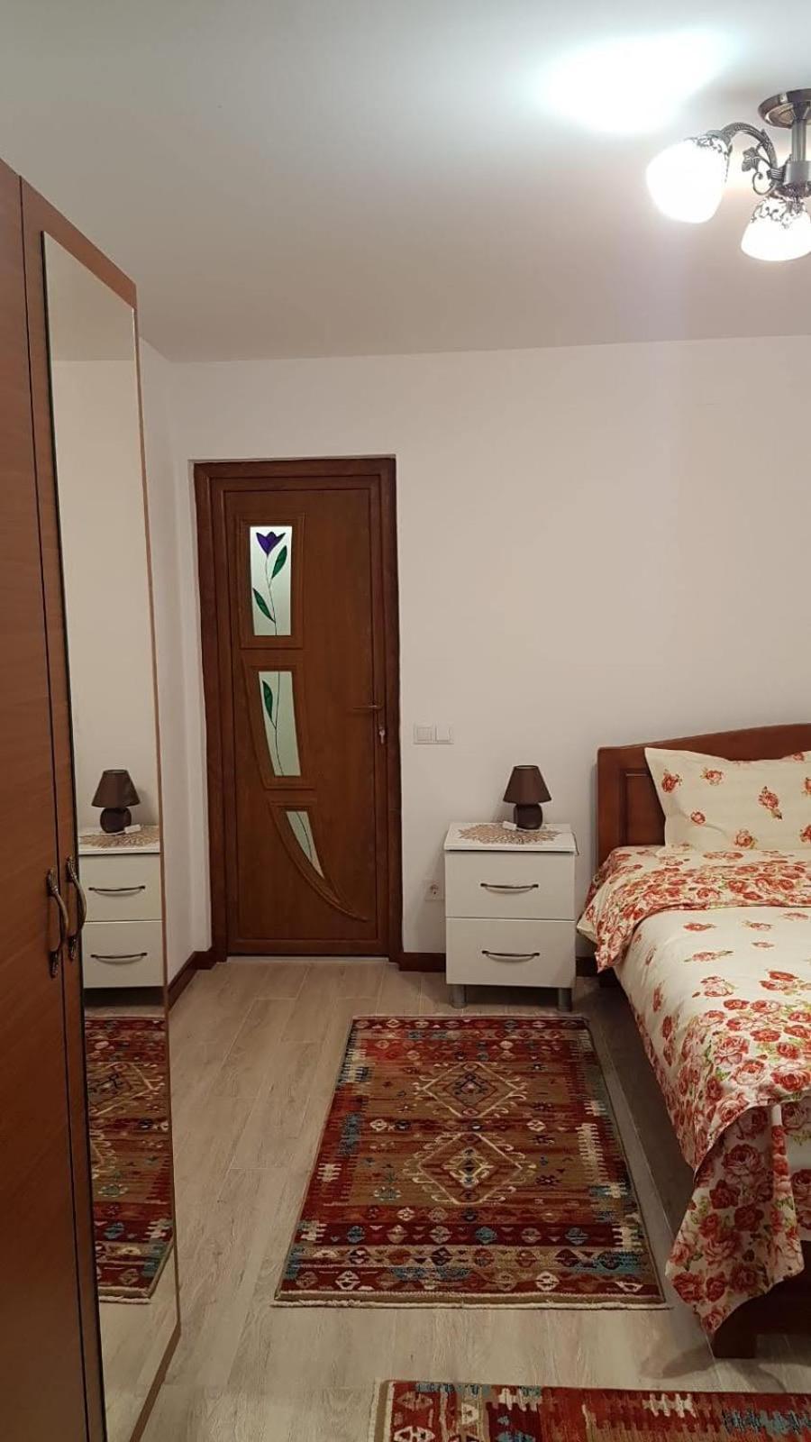 Standard Double Room - Photo 13