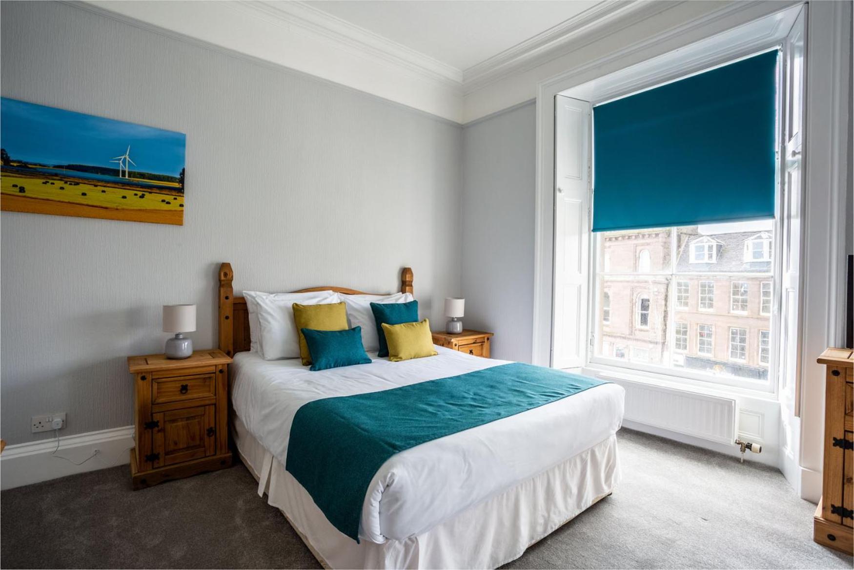 Double Room - Photo 4