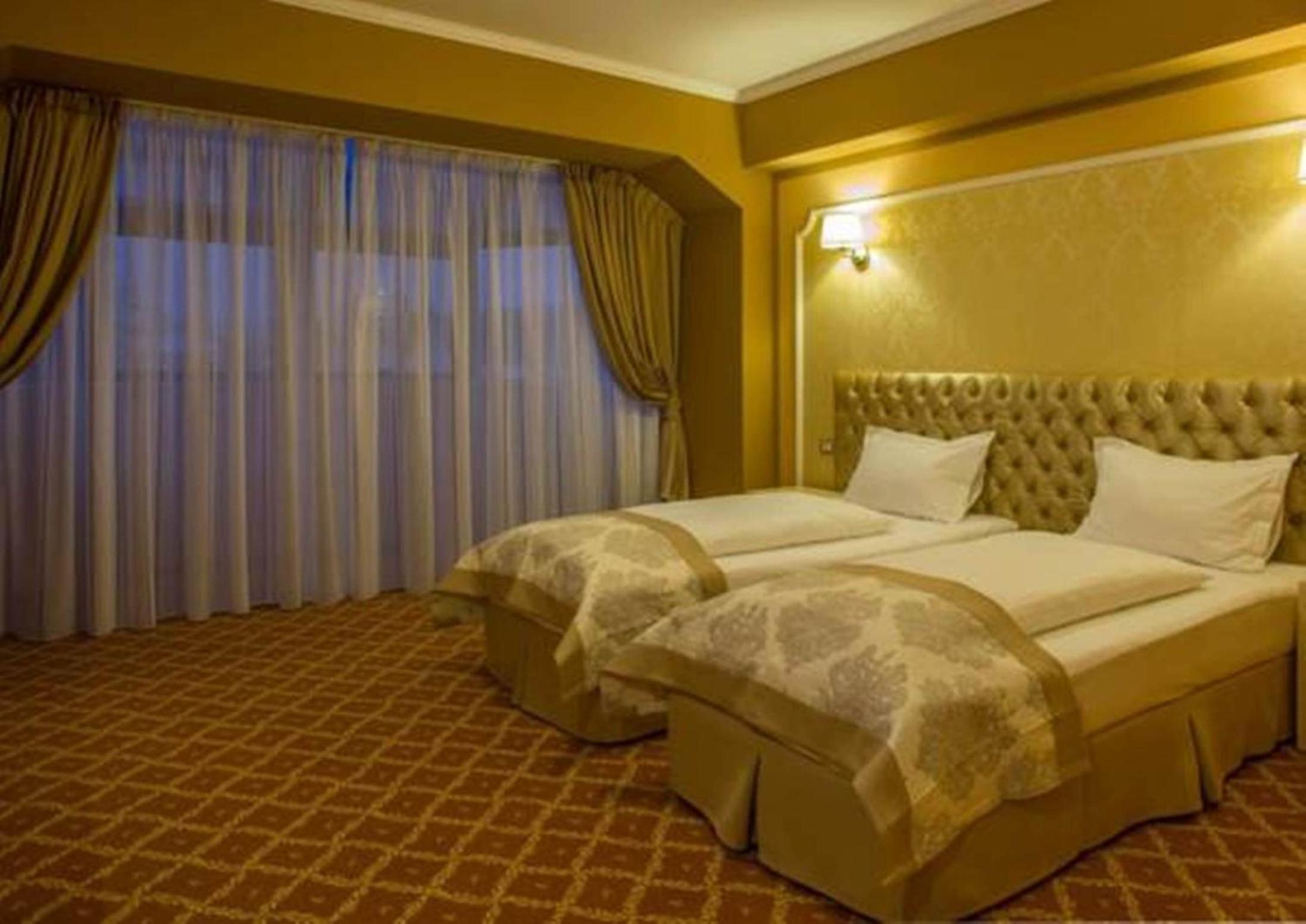 Superior Double or Twin Room - Photo 2