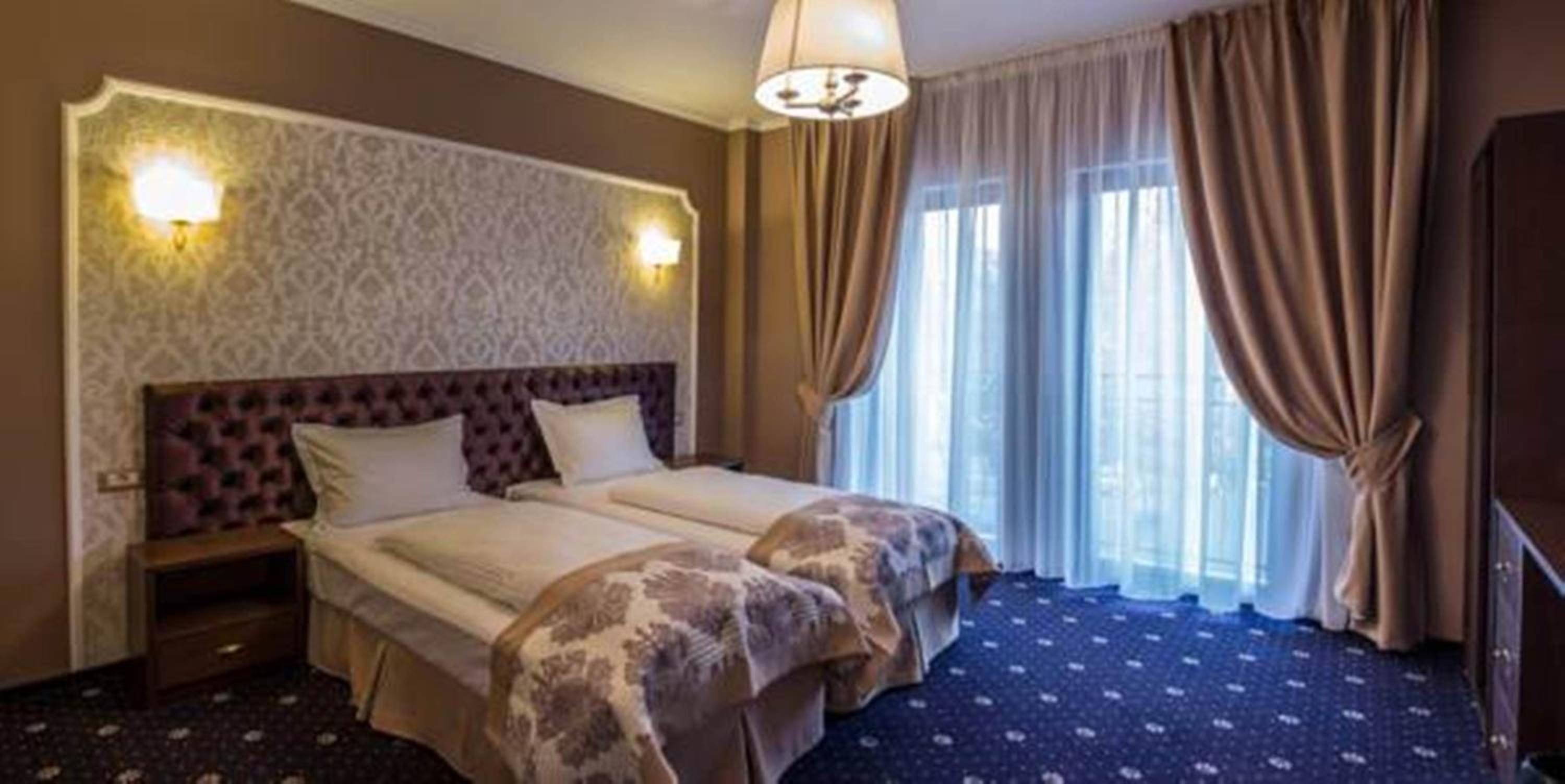 Superior Double or Twin Room - Photo 4
