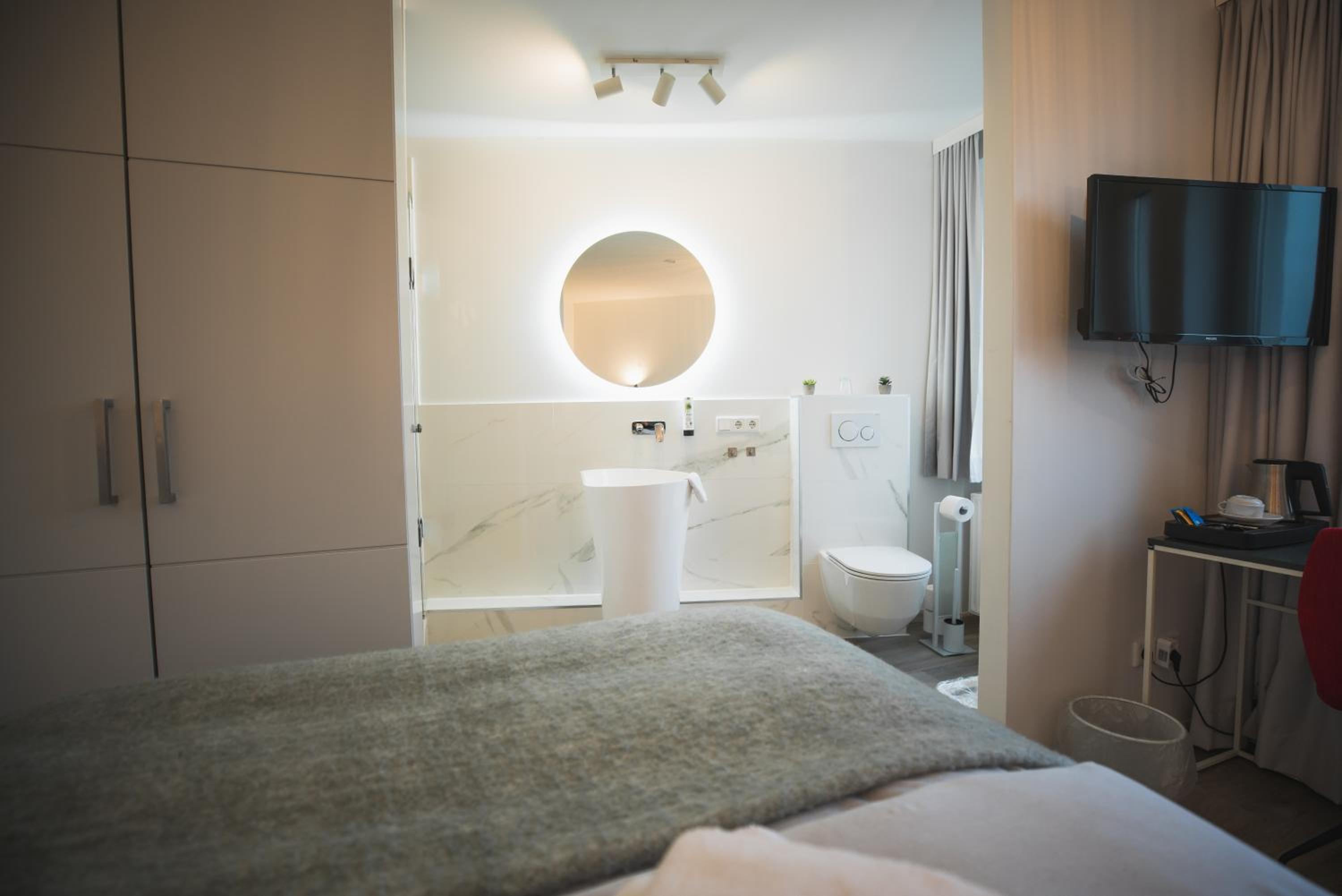 Deluxe Double Room - Photo 4