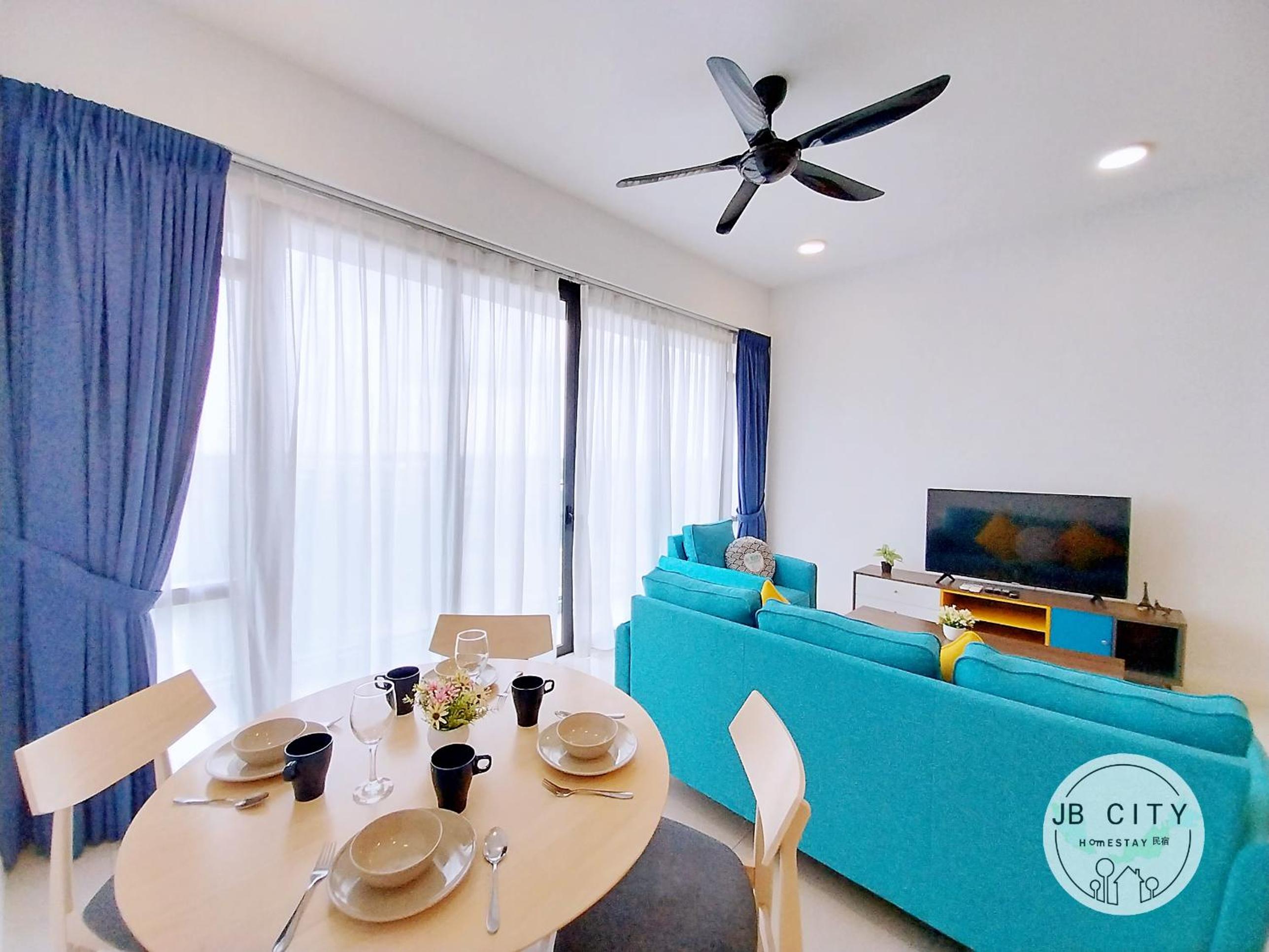 Three-Bedroom Apartment - Photo 13
