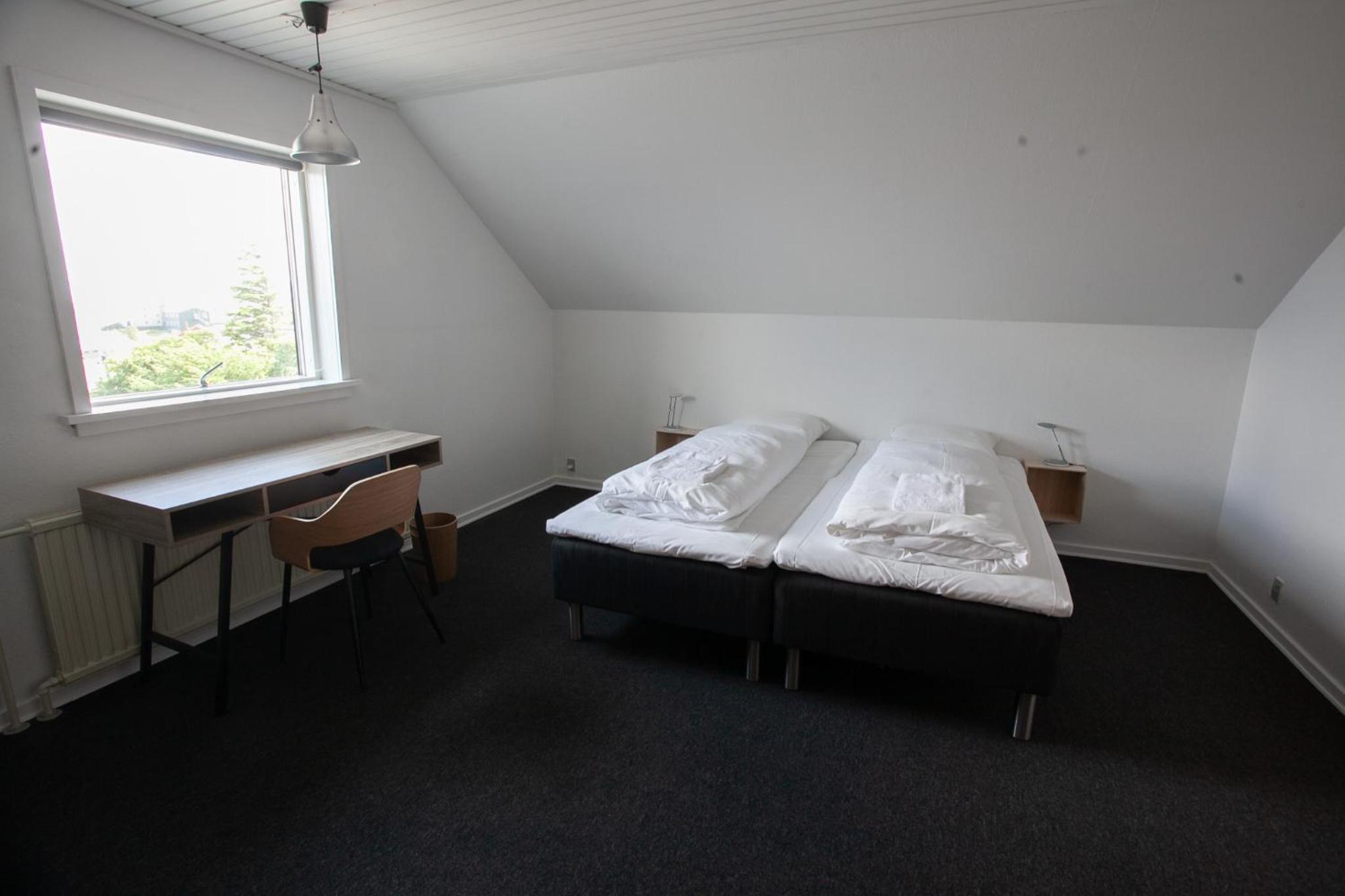 Standard Double Room with Shared Bathroom photo 2