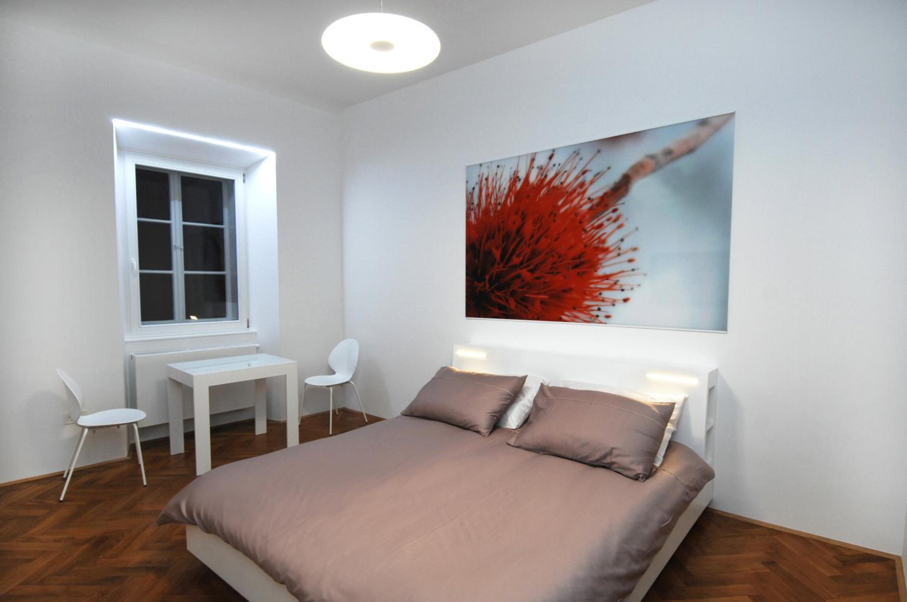Double Room - Photo 18