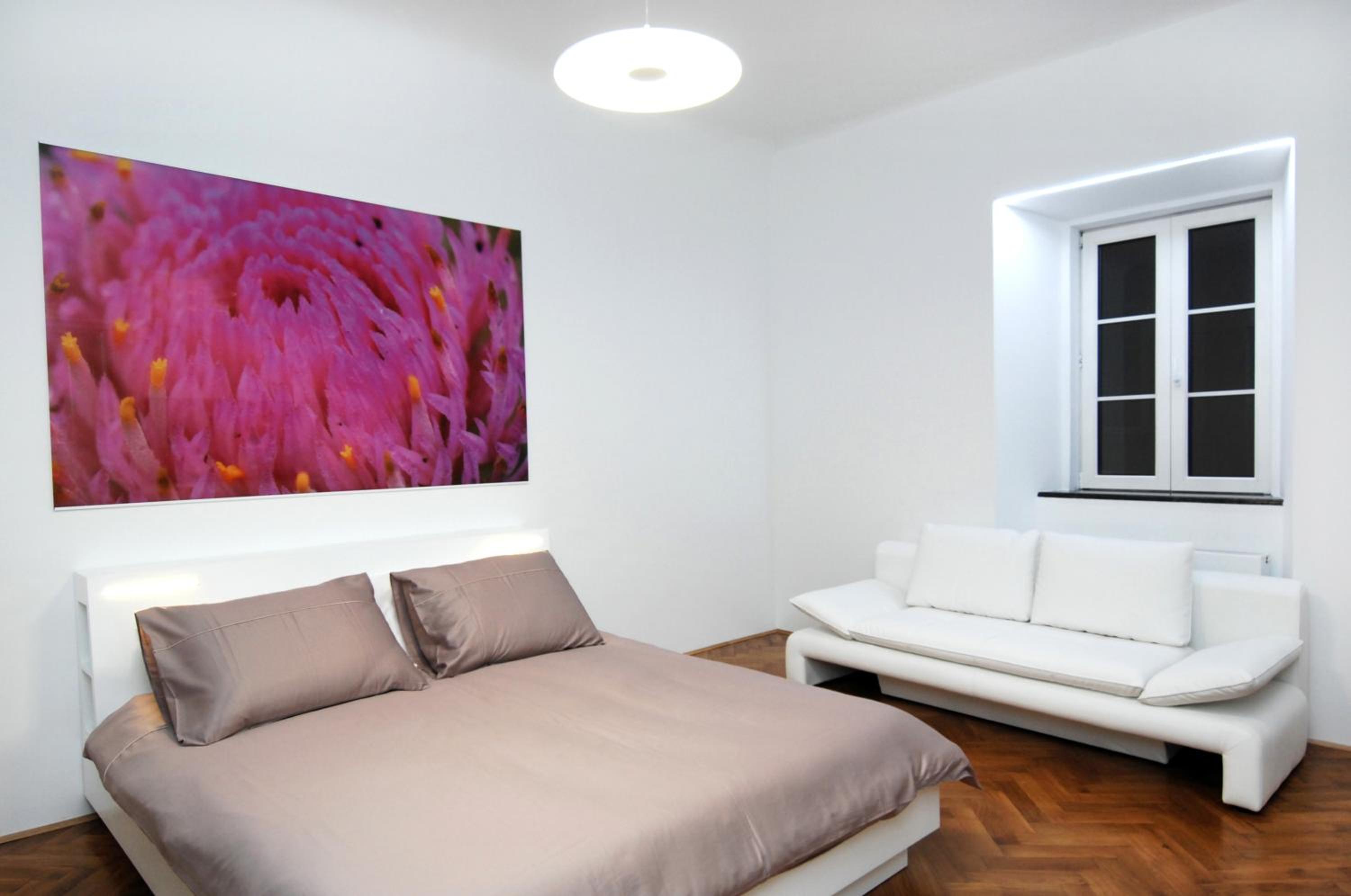 Double Room - Photo 21