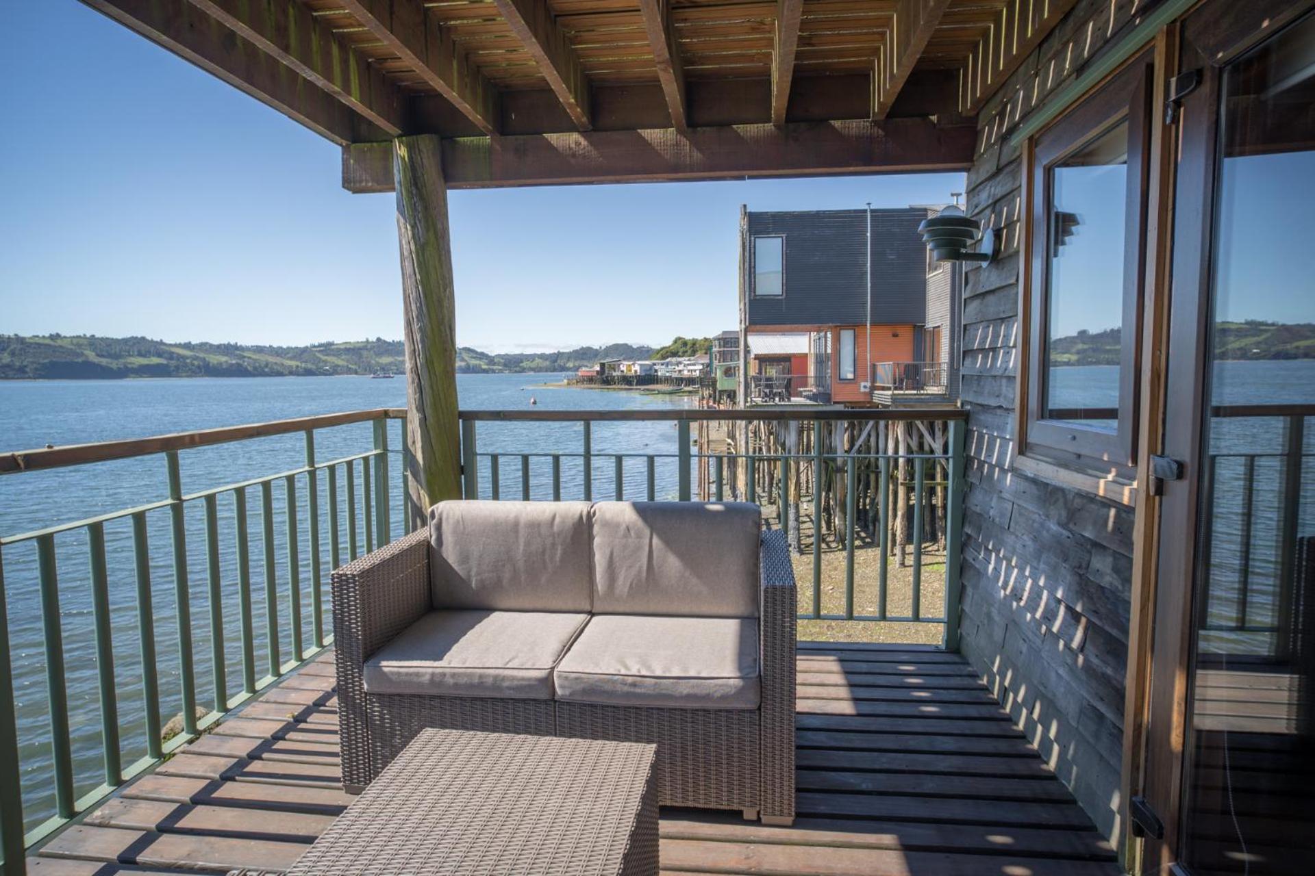 Two-Bedroom Apartment with Sea View photo 3