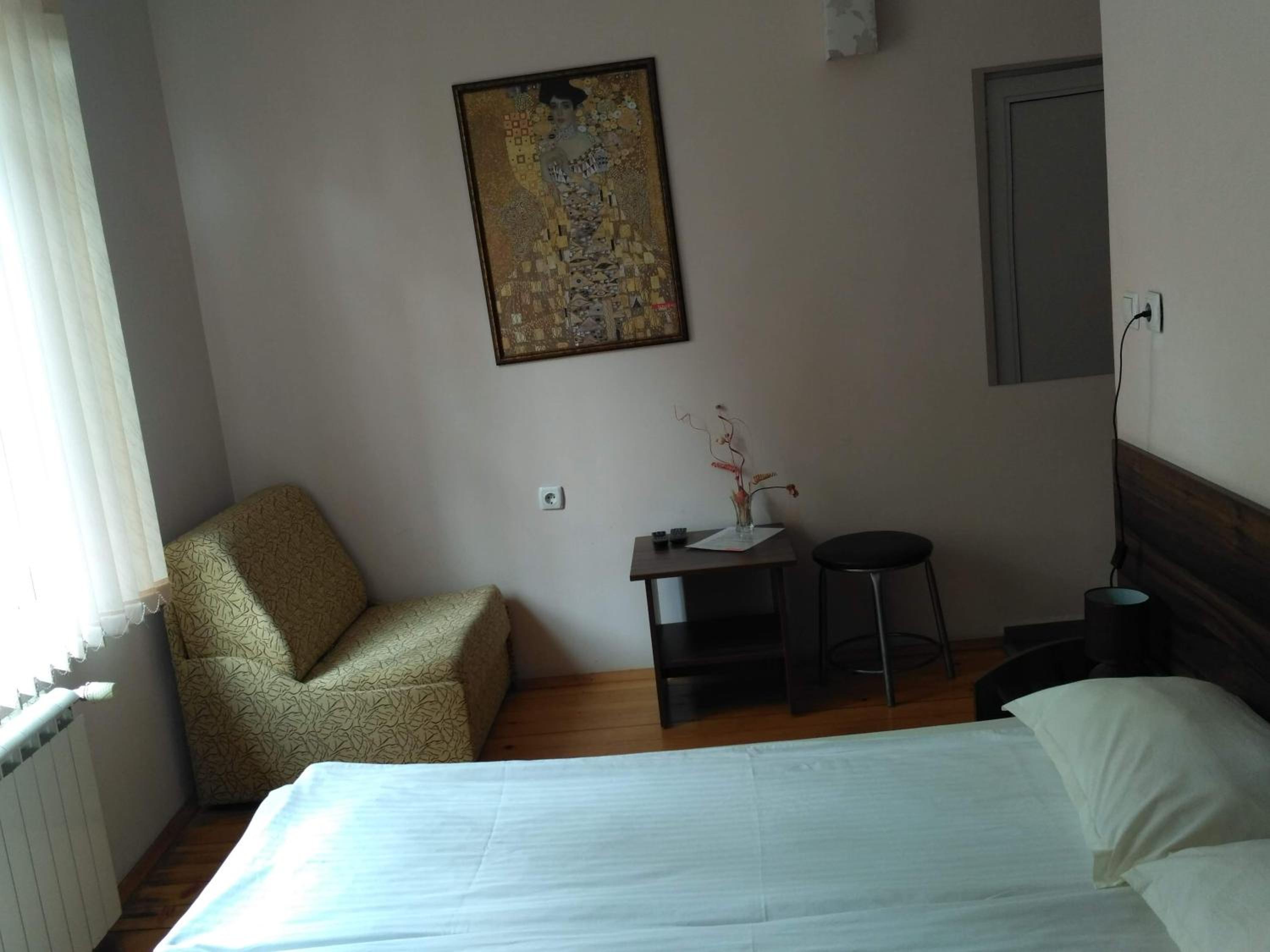 Small Double Room photo 1