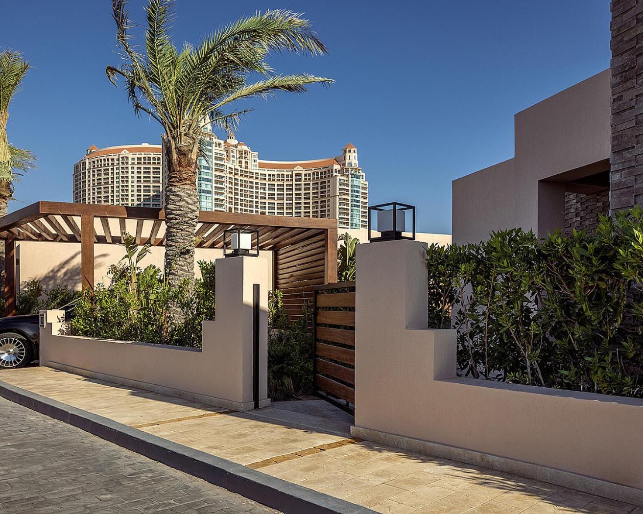 One Bedroom Sea View Villa with Private Pool - Photo 12