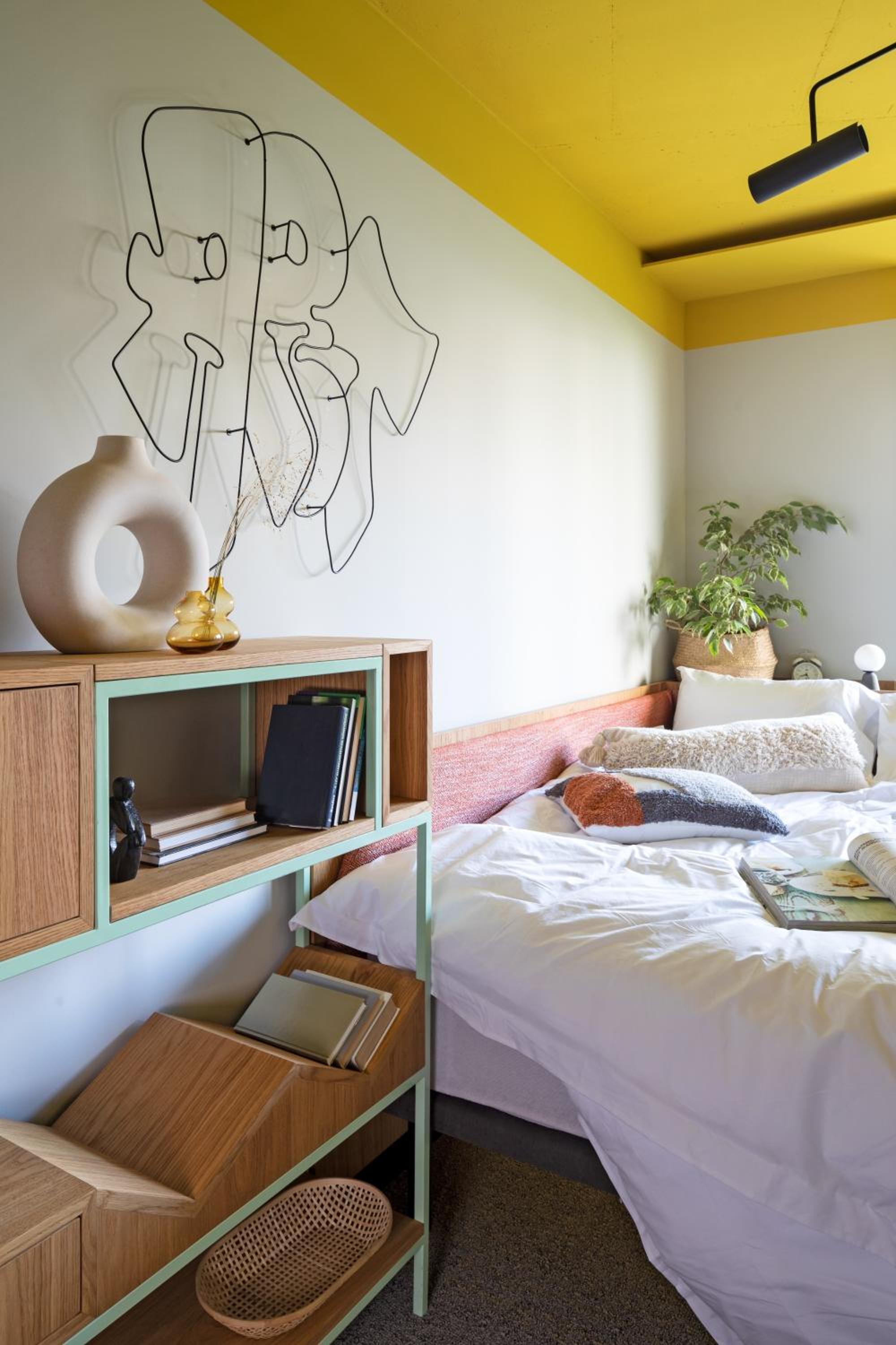 Apartment - Photo 2