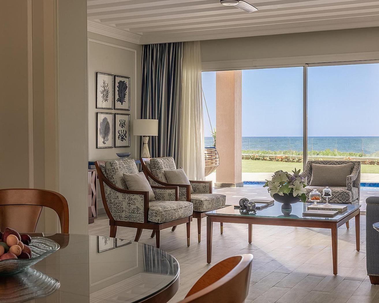 Two Bedroom Sea View Villa with Private Pool - Photo 4