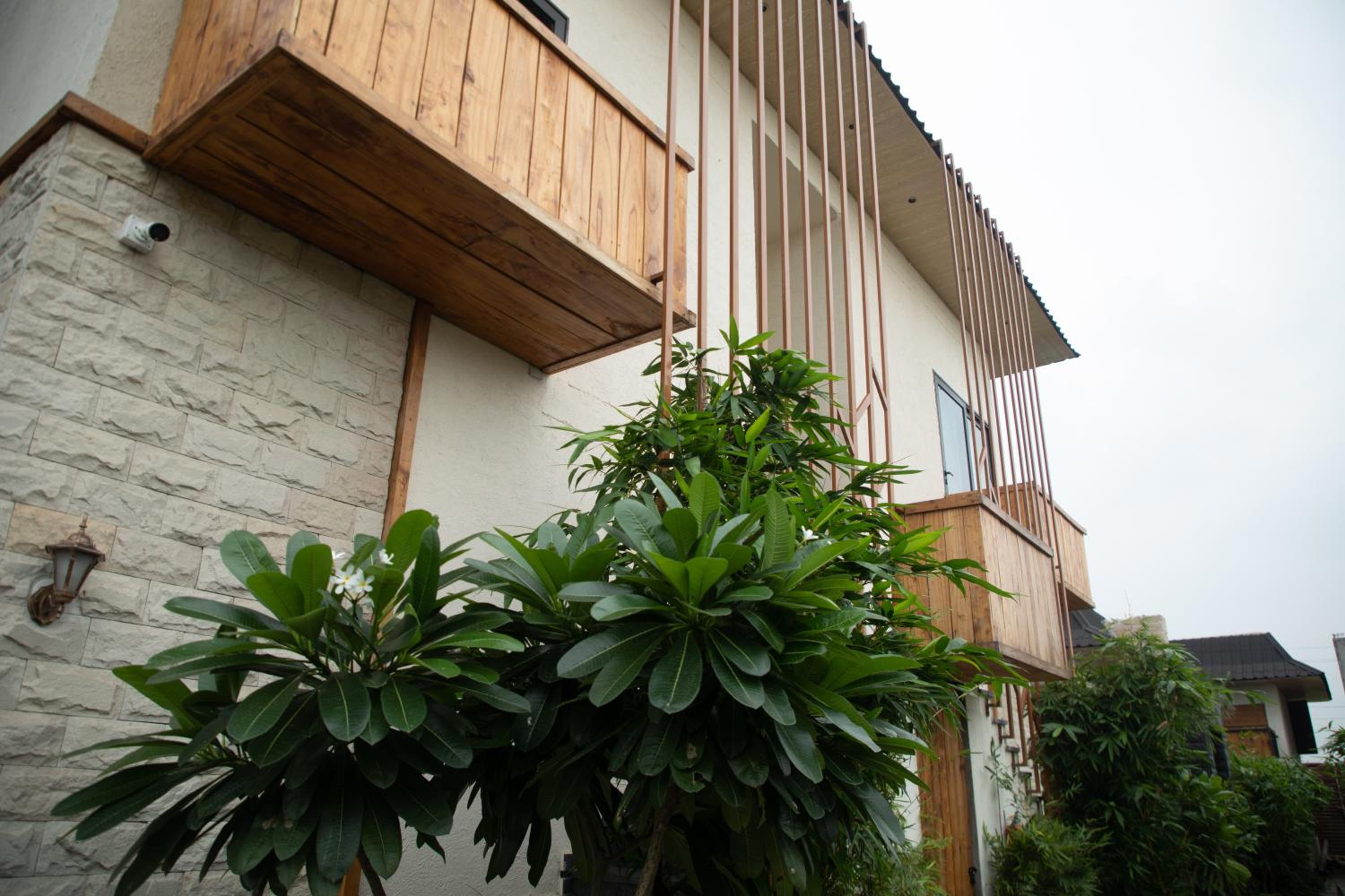 Studio Apartment - Photo 13