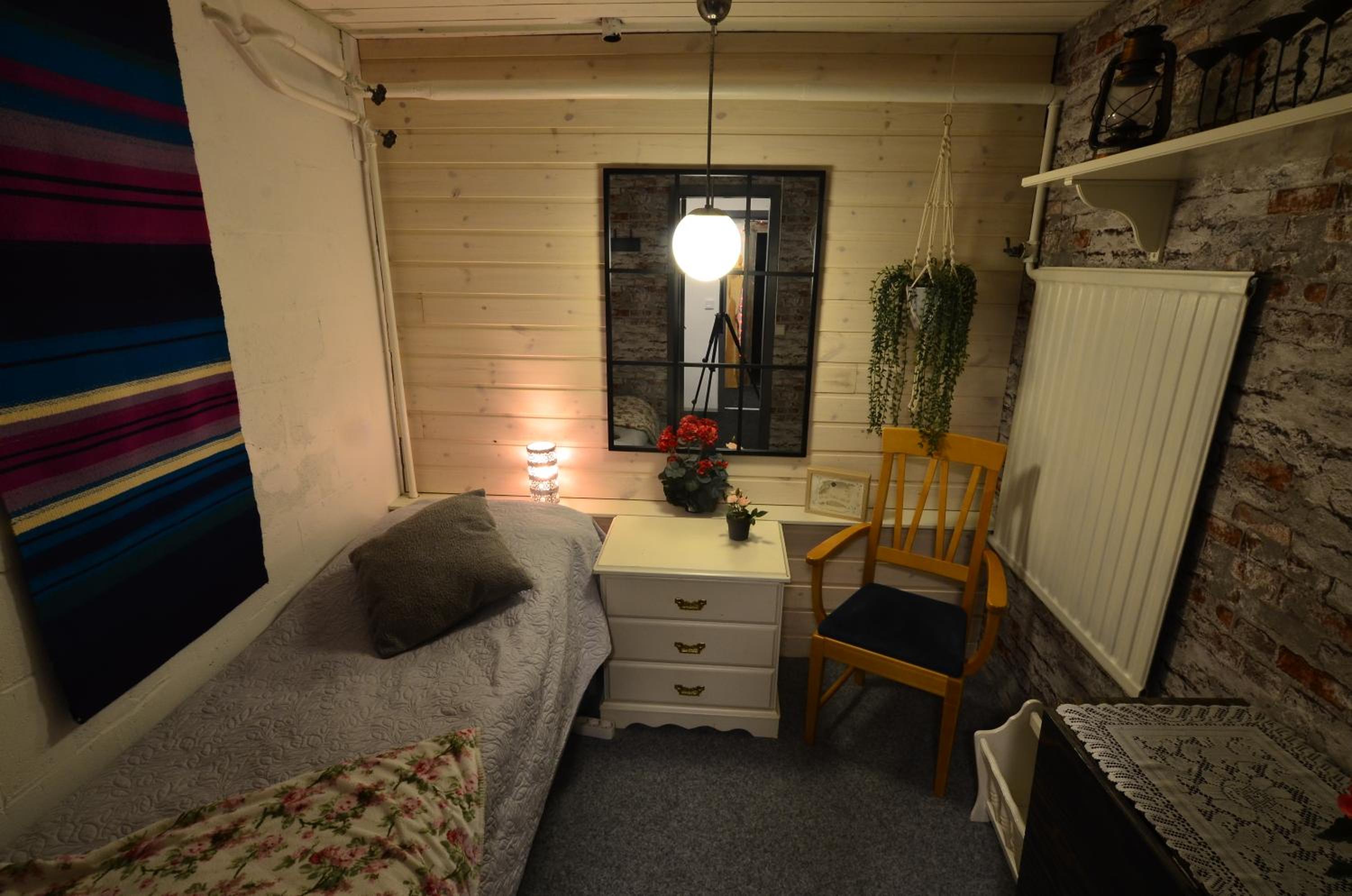 Single Room photo 1