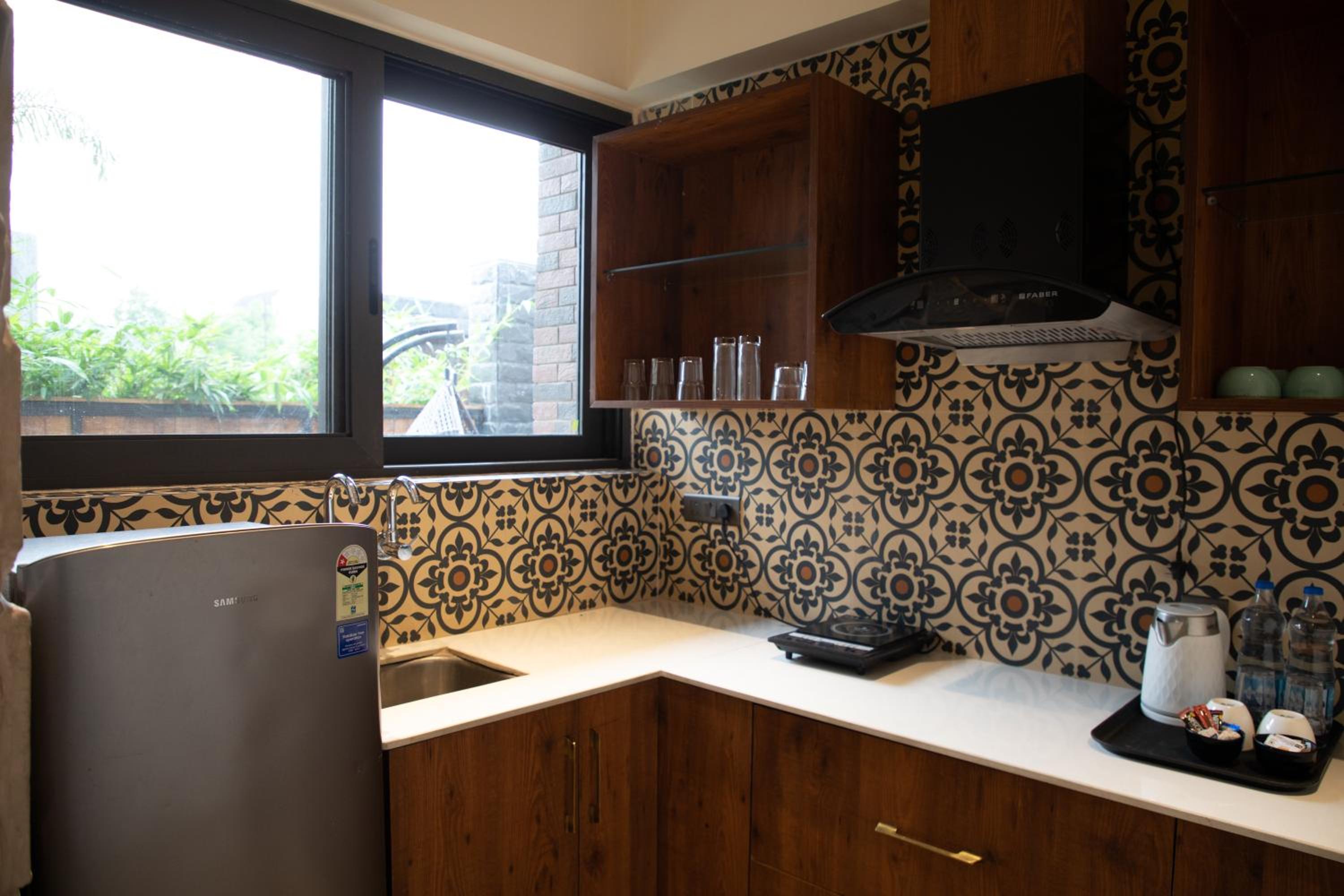 Two-Bedroom Villa - Photo 2