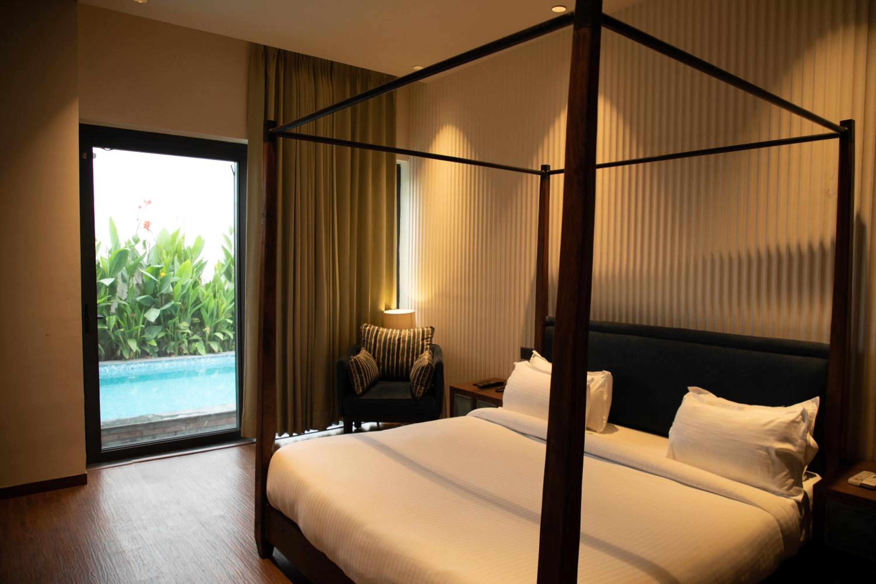 Two-Bedroom Villa - Photo 29