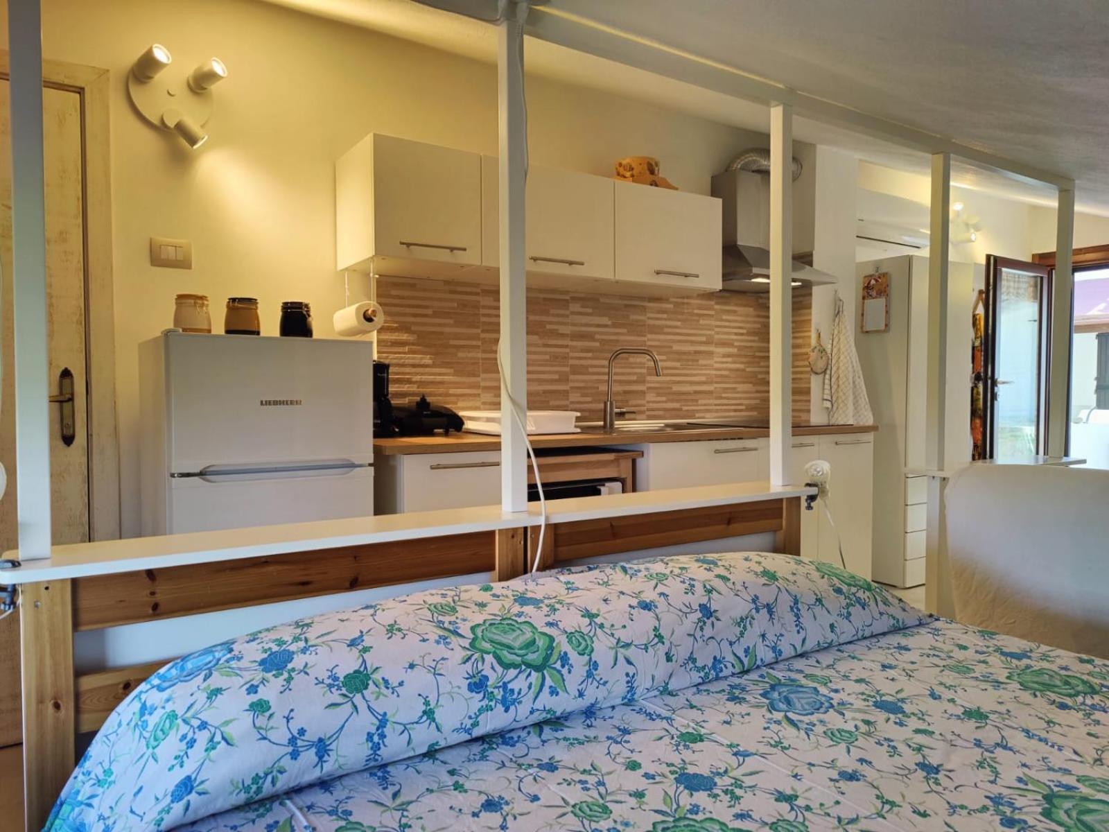 Studio Apartment with Sea View photo 1