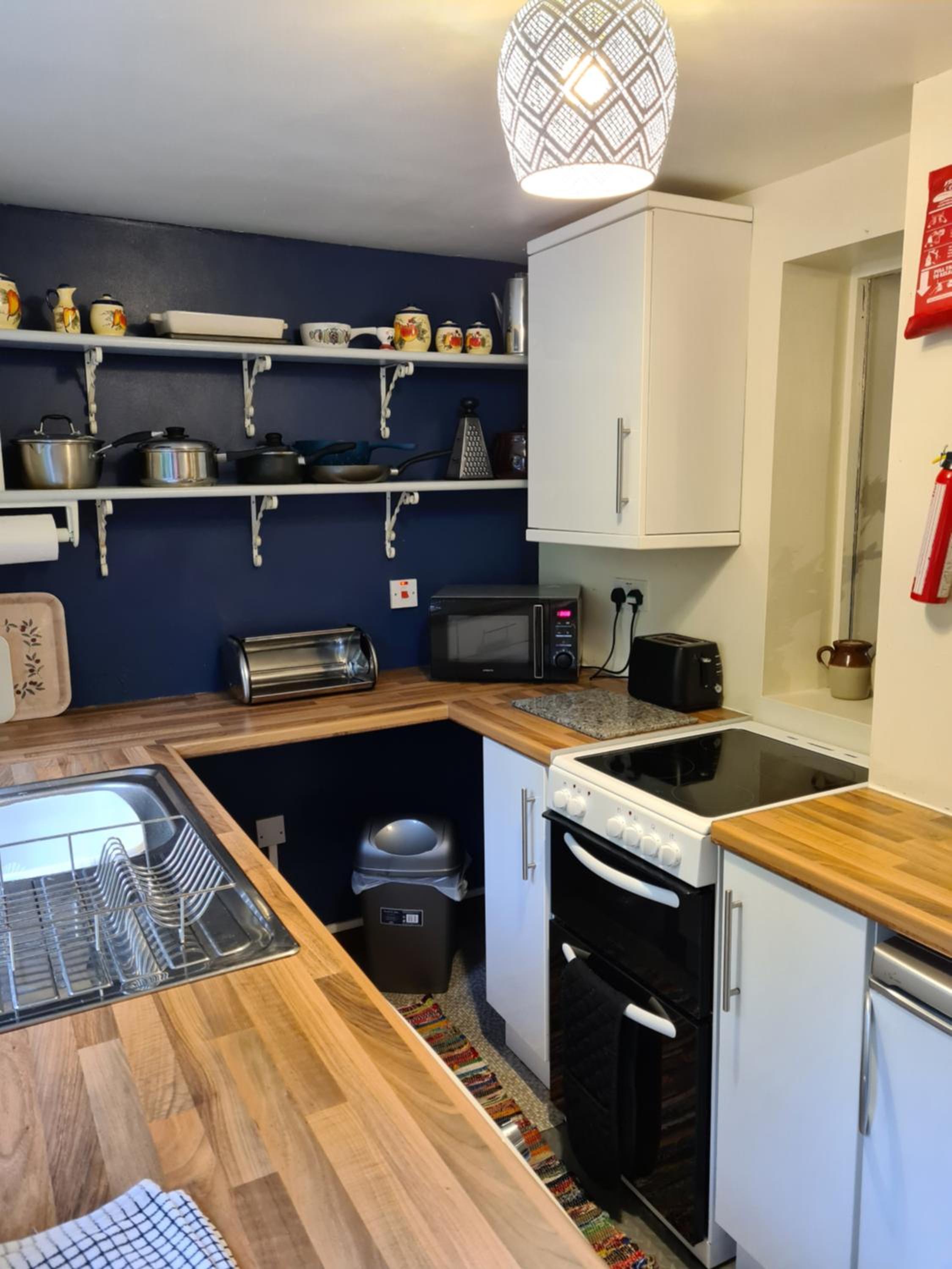 One-Bedroom House photo 2