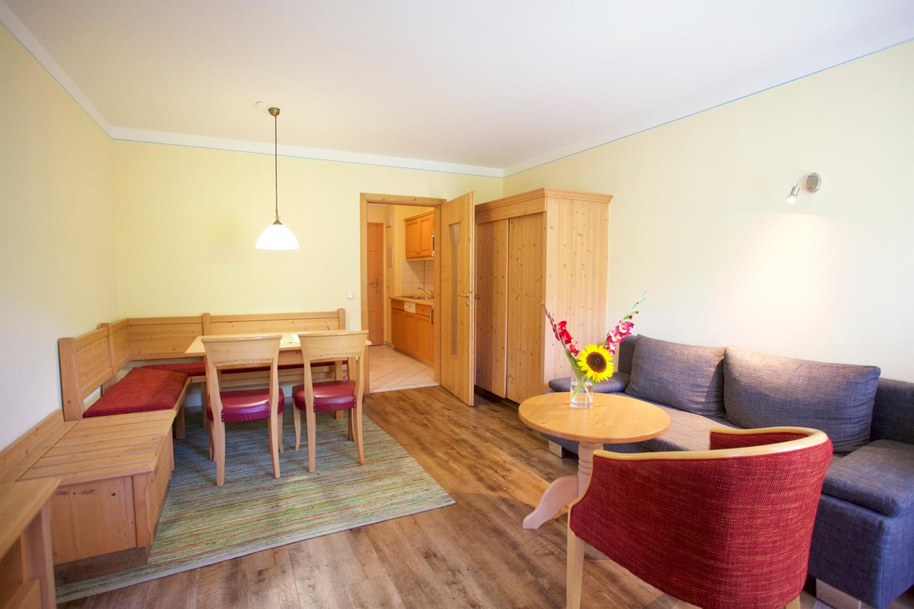 Deluxe Twin Room photo 3
