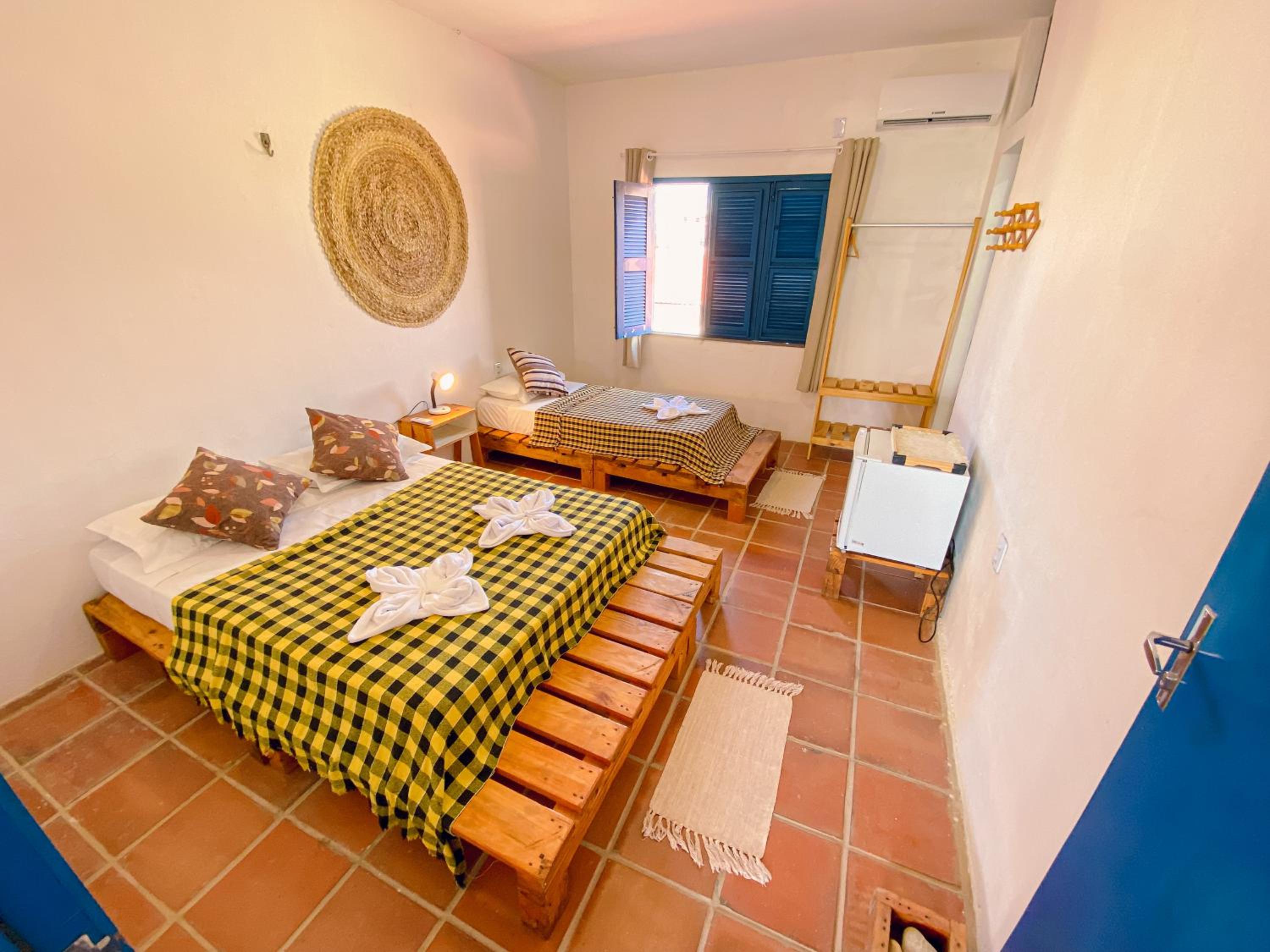 Basic Triple Room photo 1