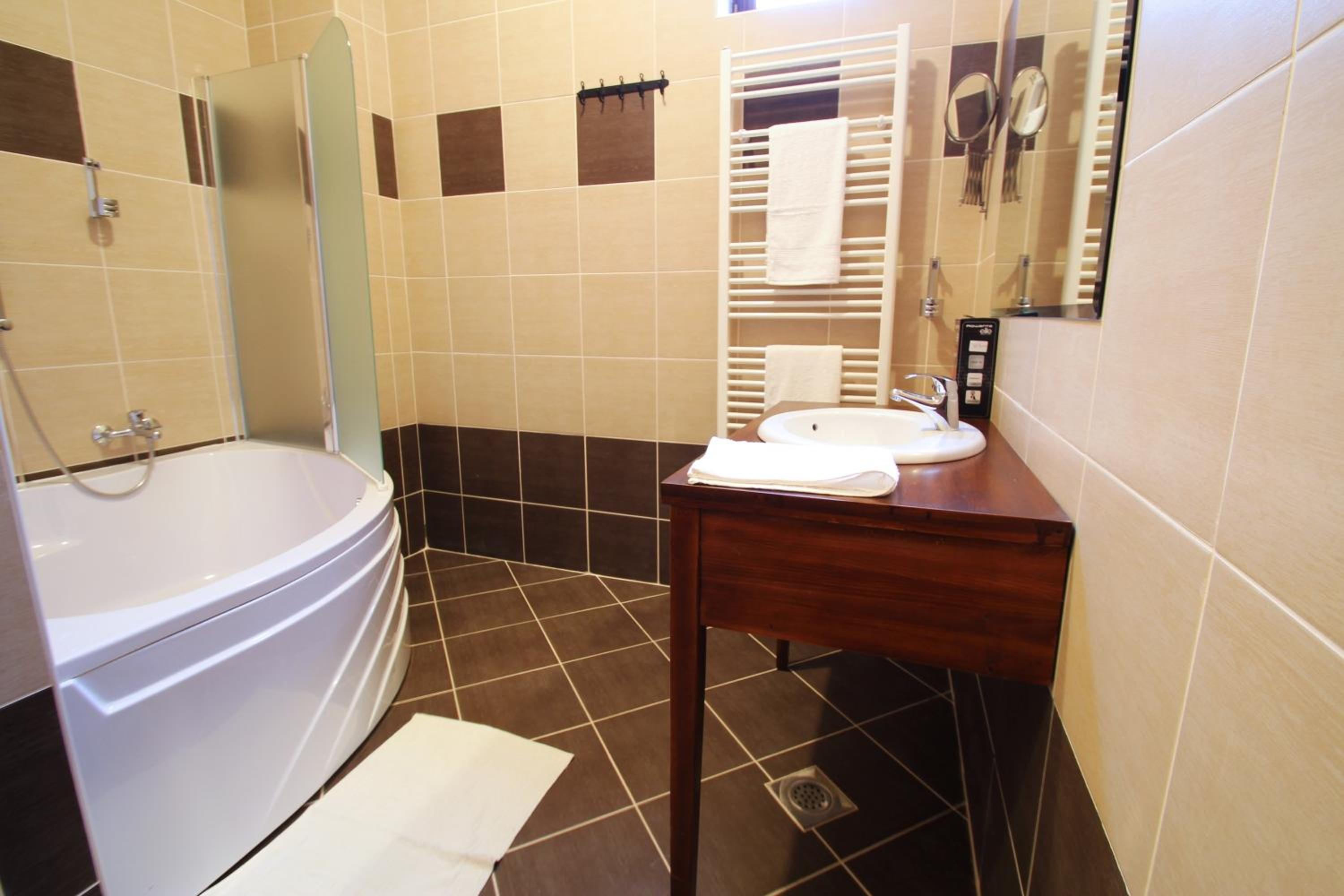 Superior Double Room - Photo 5