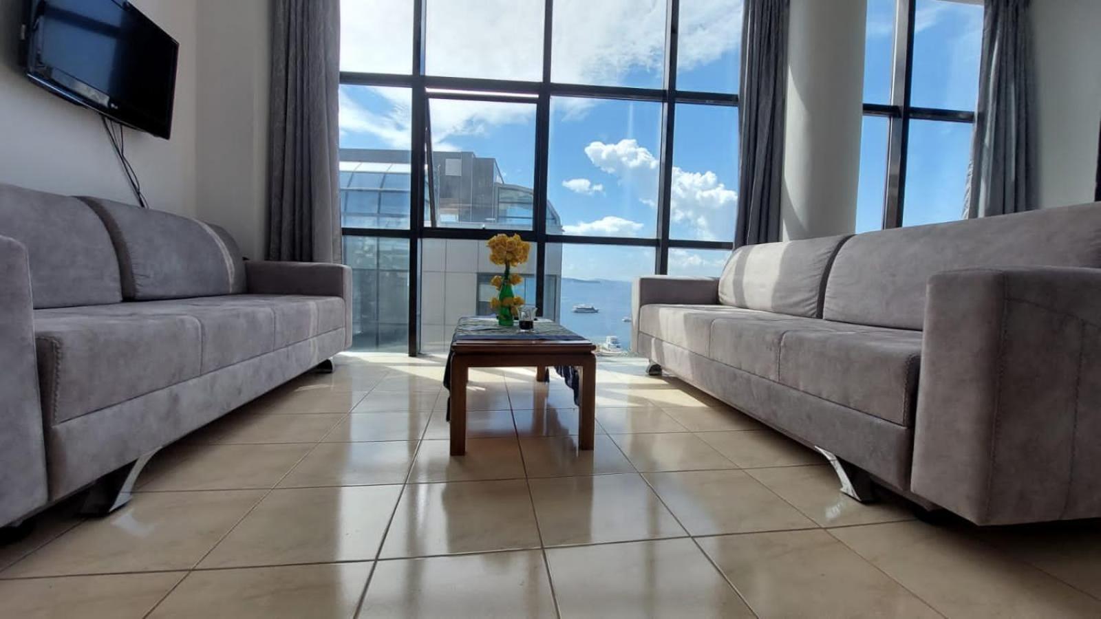 Apartment With Sea View