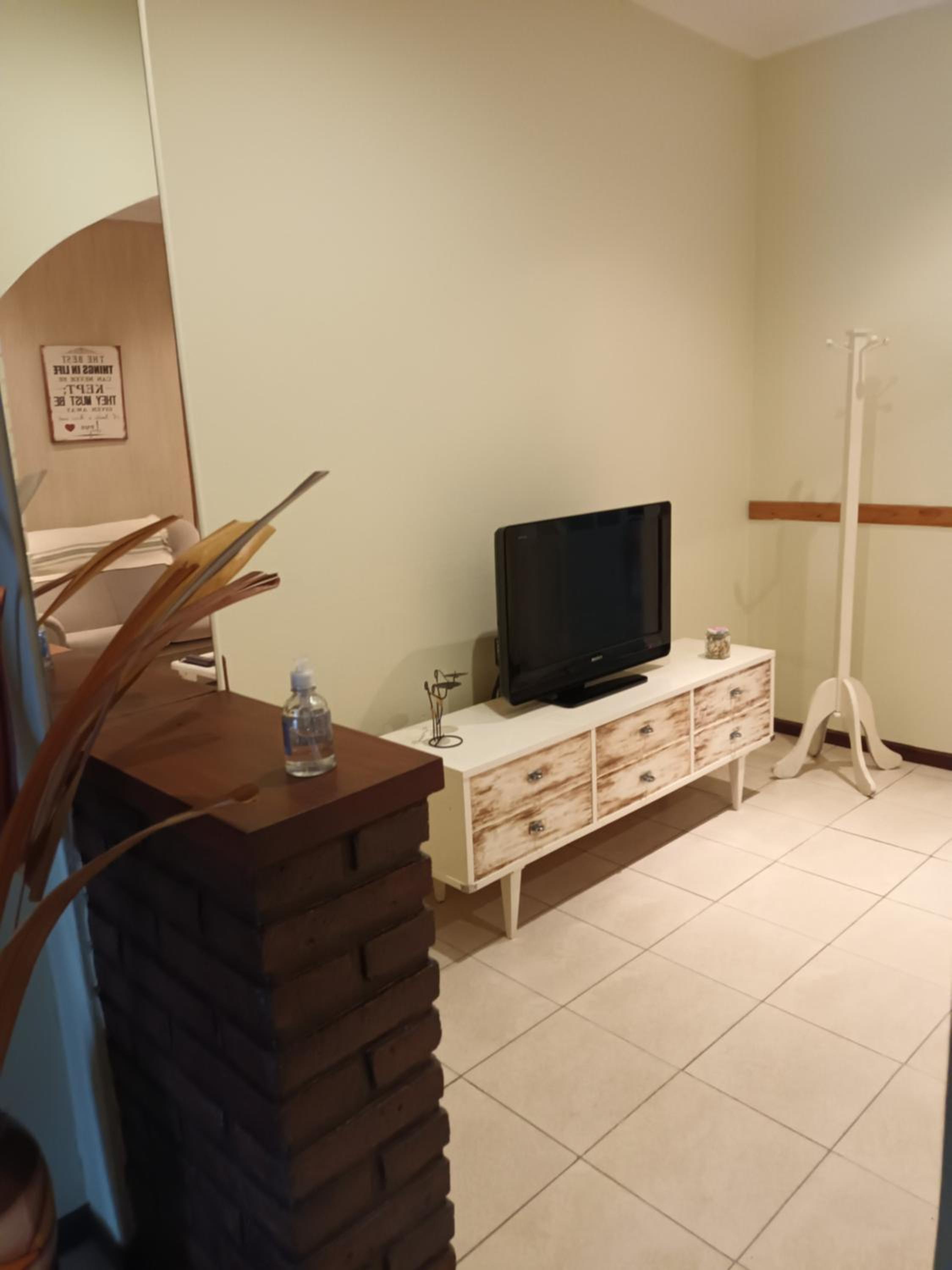 Two-Bedroom House photo 3