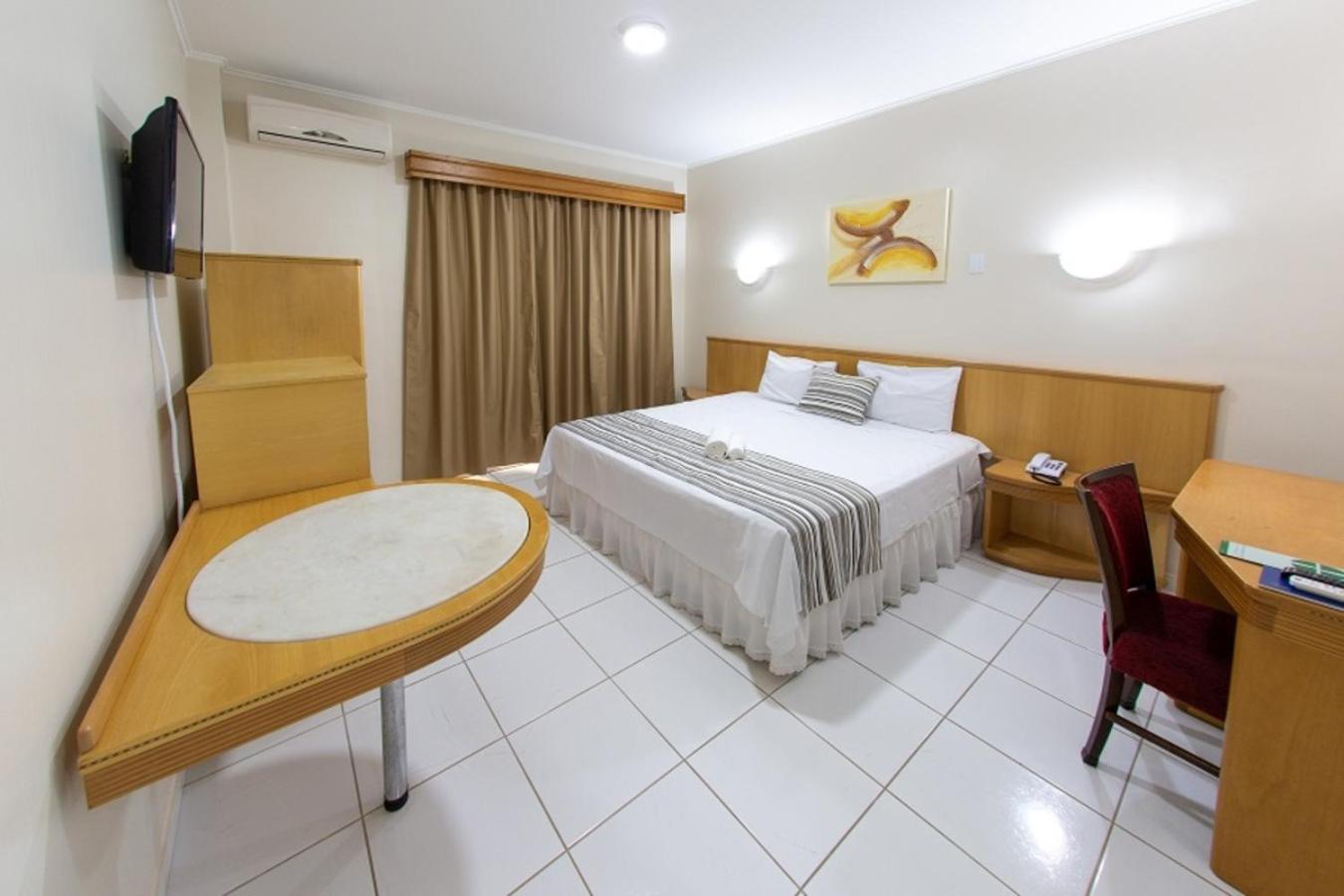 Standard Double Room - Photo 4