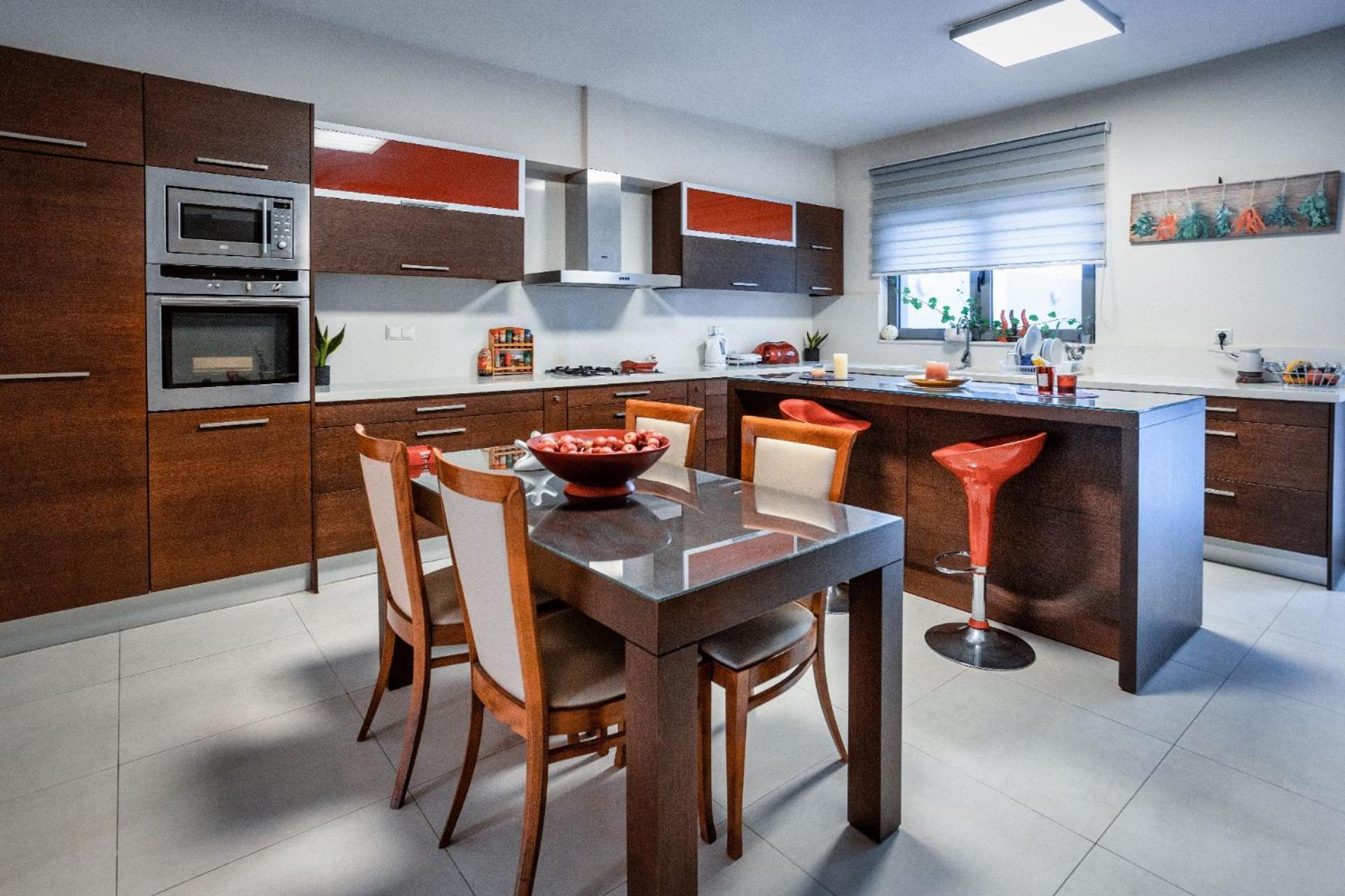 Villa photo 3