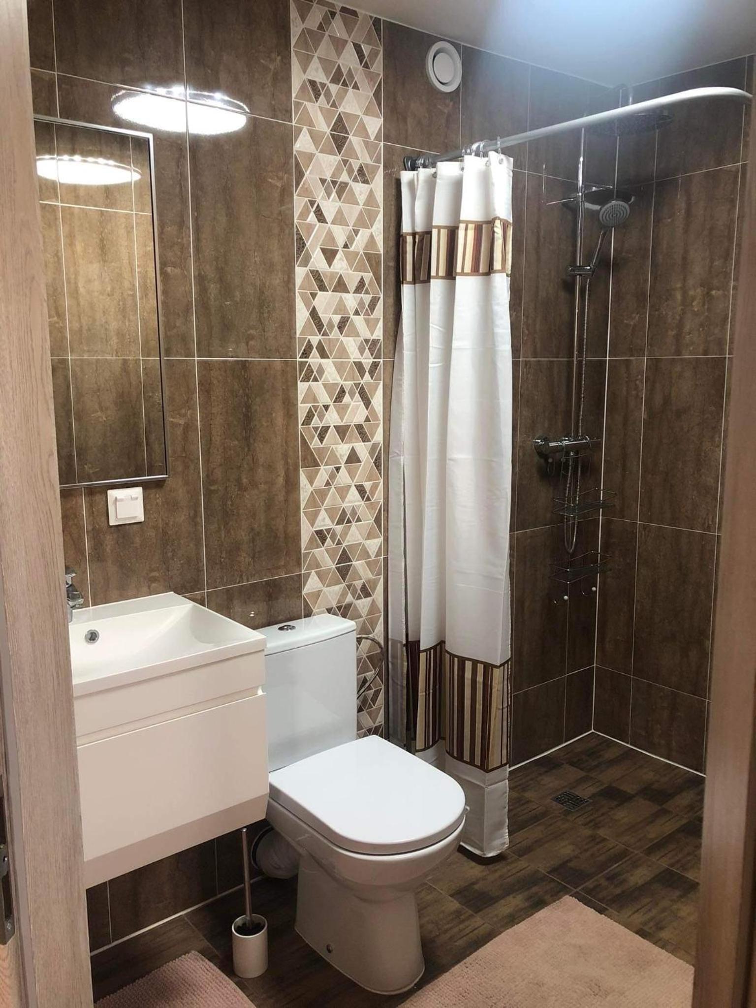 Basic Triple Room photo 2