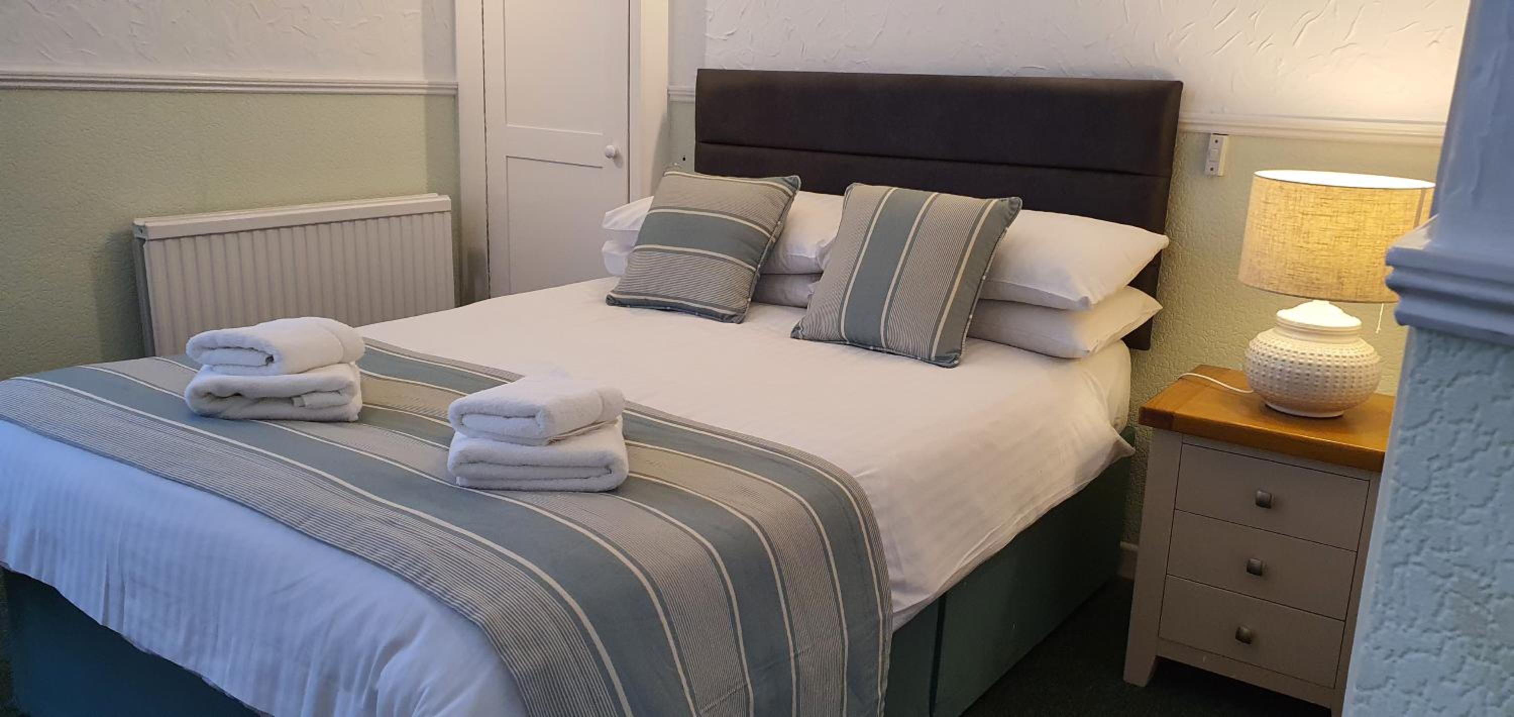 Large Double Room photo 2