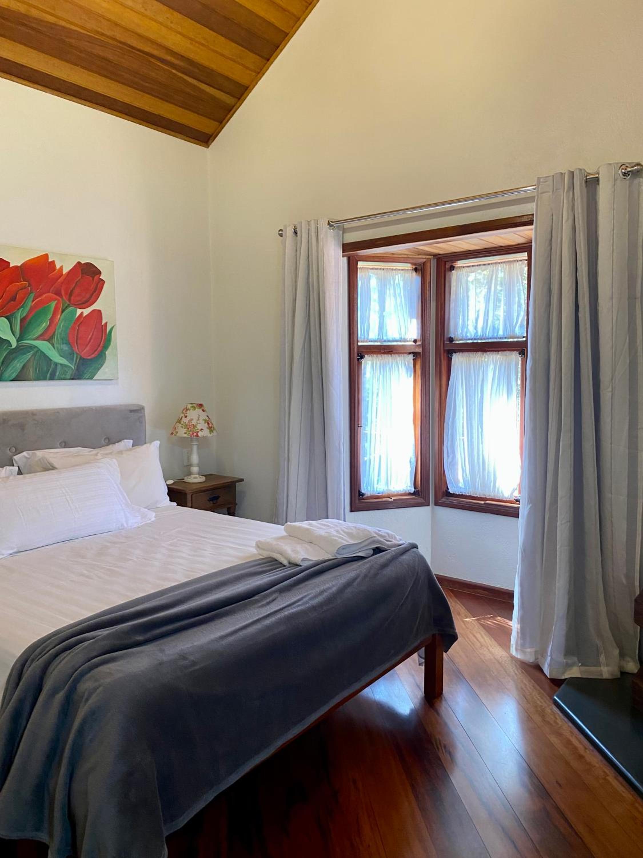 Deluxe Queen Room photo 3