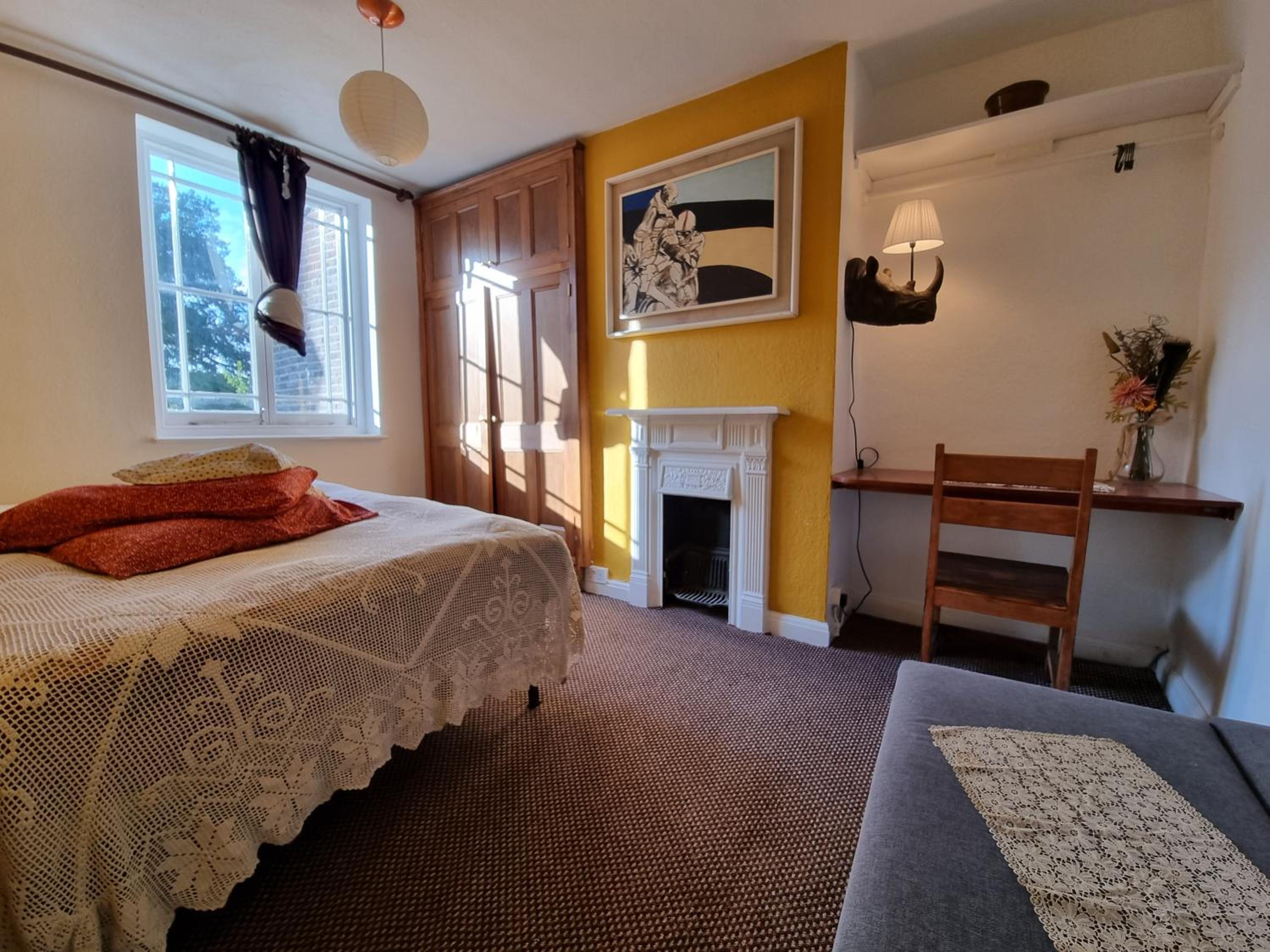 Double Room with Private Bathroom photo 2