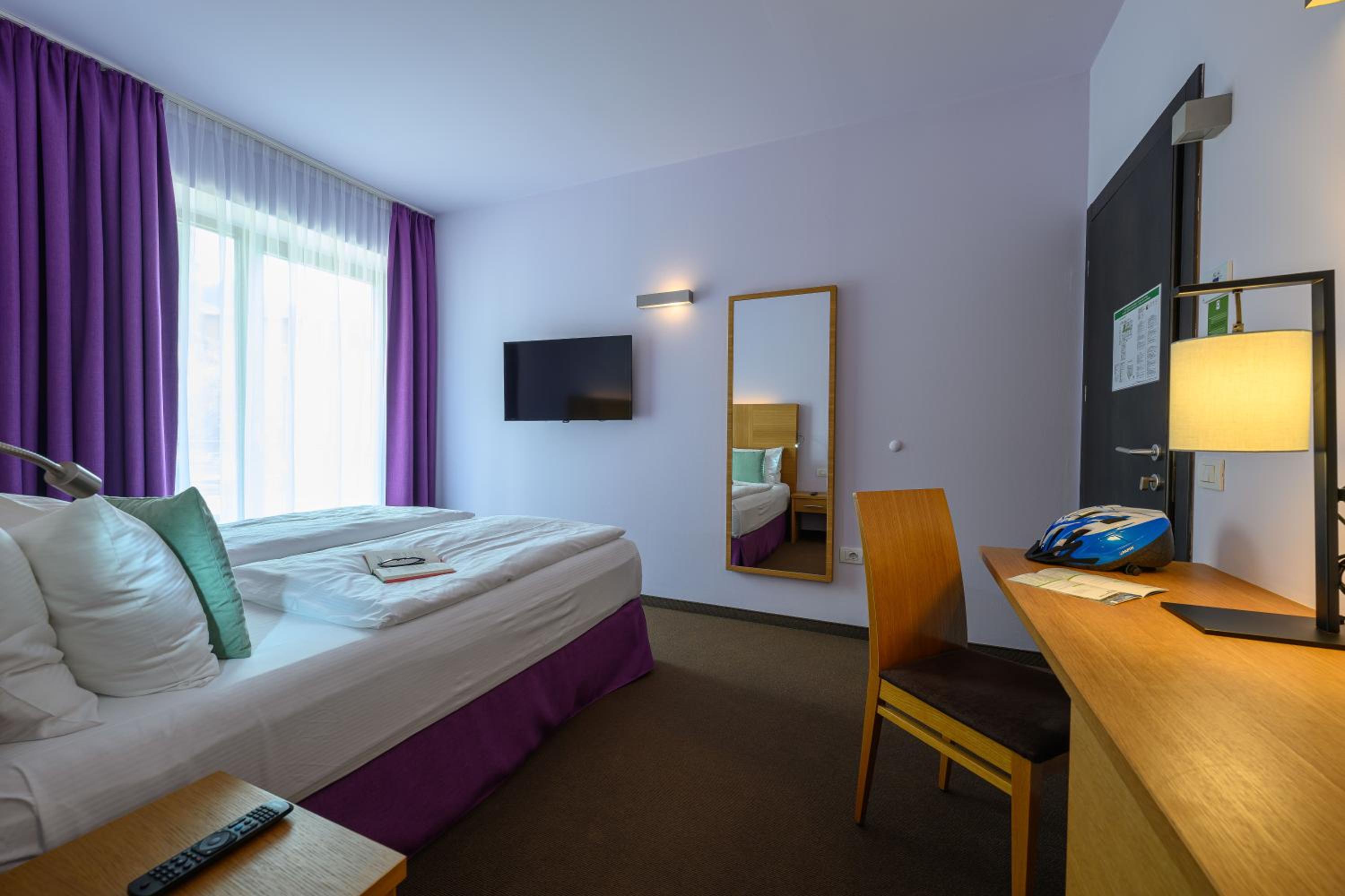 Double Room with Balcony photo 3